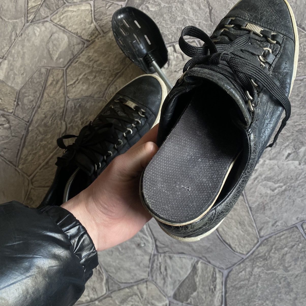 Balenciaga Balenciaga Arena Low Top Black Size US 10 / EU 43 - 12 Thumbnail