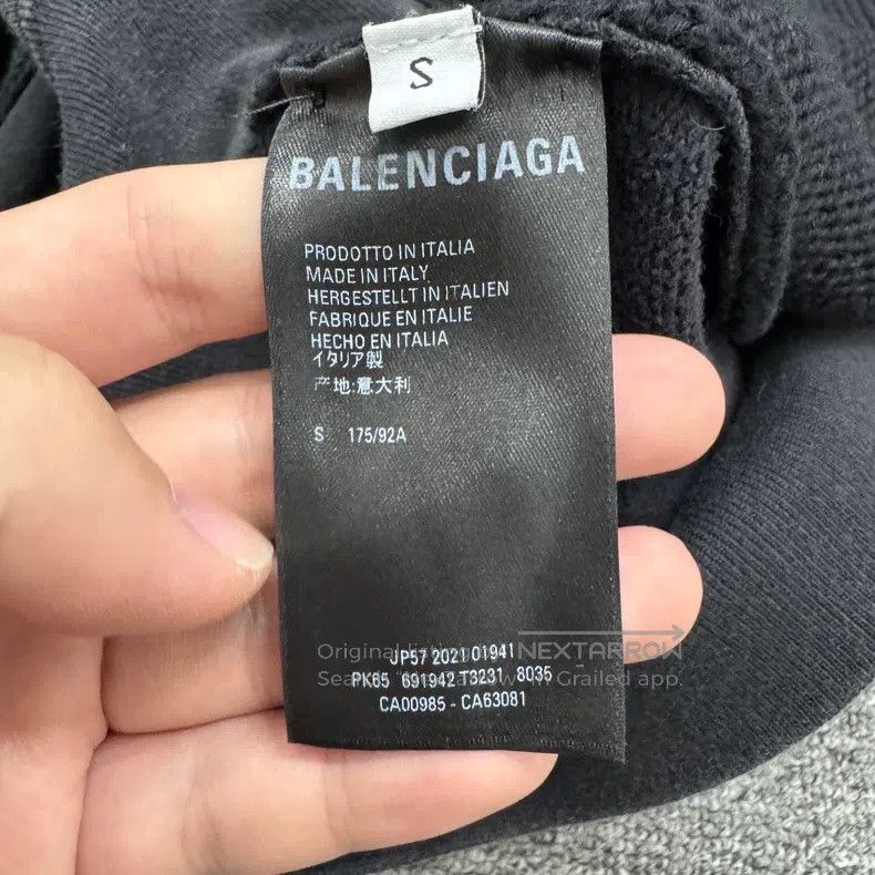 Balenciaga Balenciaga Embroidered Logo Stitched Fake Two-Piece Sweate Size US S / EU 44-46 / 1 - 4 Thumbnail
