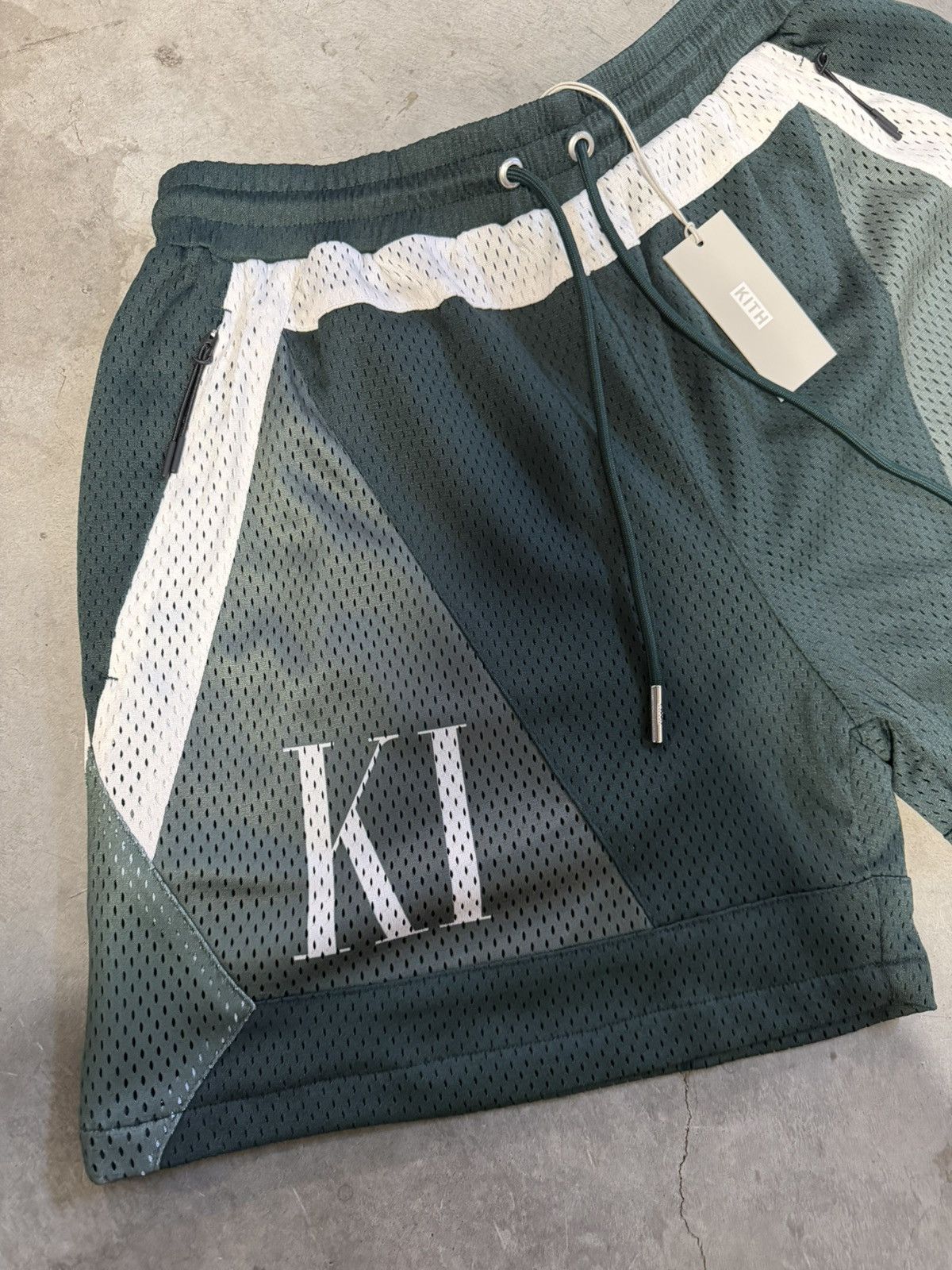 Kith KITH Mesh Turbo Short “Stadium” Size US 30 / EU 46 - 2 Thumbnail