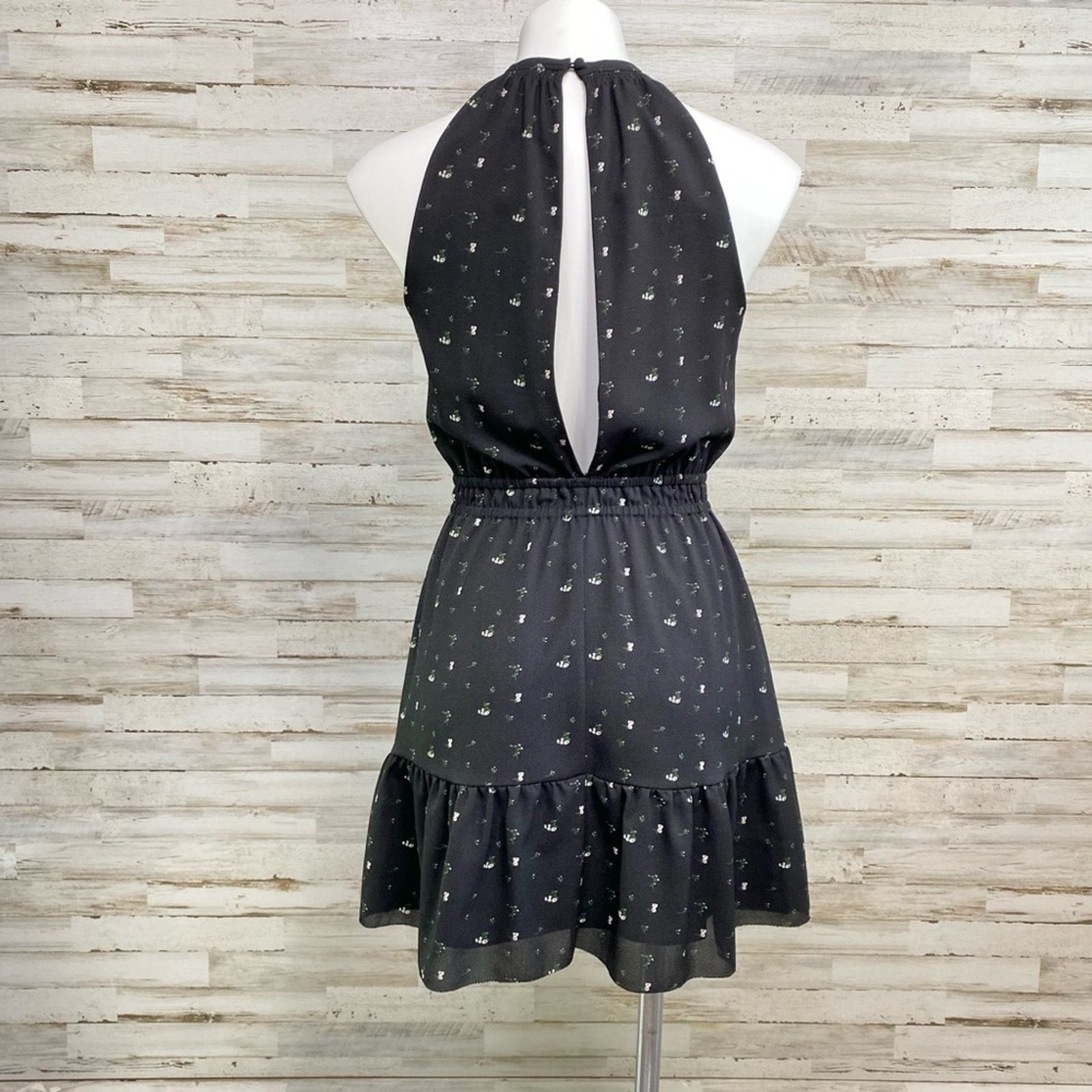 Aritzia Aritzia Wilfred Effet Halter Dress Sz XS Black Floral Ruffle Size XS / US 0-2 / IT 36-38 - 9 Thumbnail