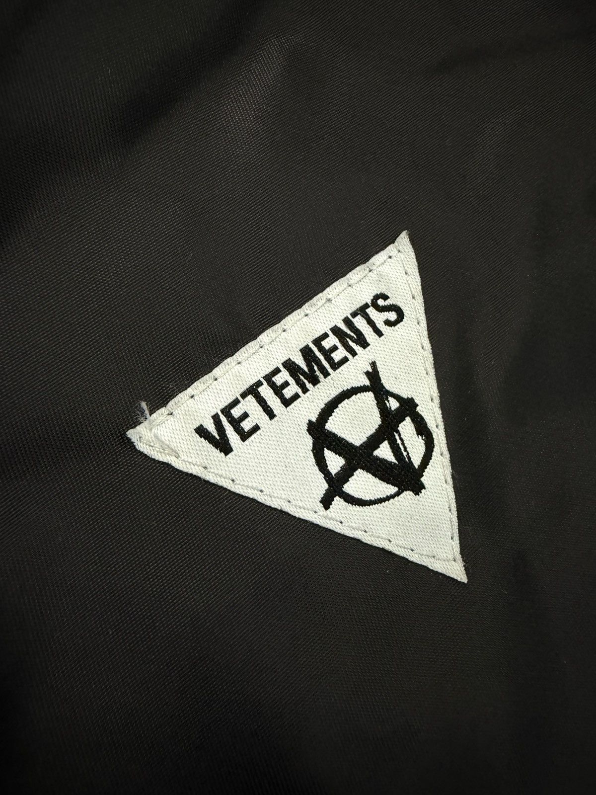 Vetements AW20 Waist Bag Fanny Pack Nylon Jacket Size US XXL / EU 58 / 5 - 2 Thumbnail
