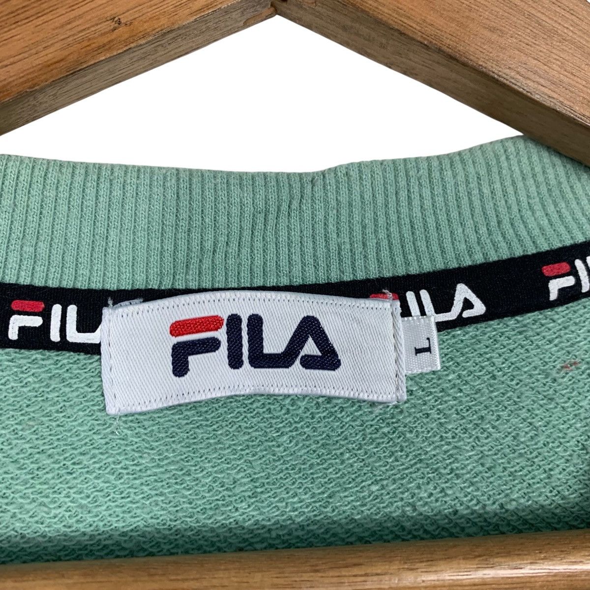 Fila FILA Embroidery Center Logo Crewneck Sweatshirt #3599-C165 Size L / US 10 / IT 46 - 9 Thumbnail