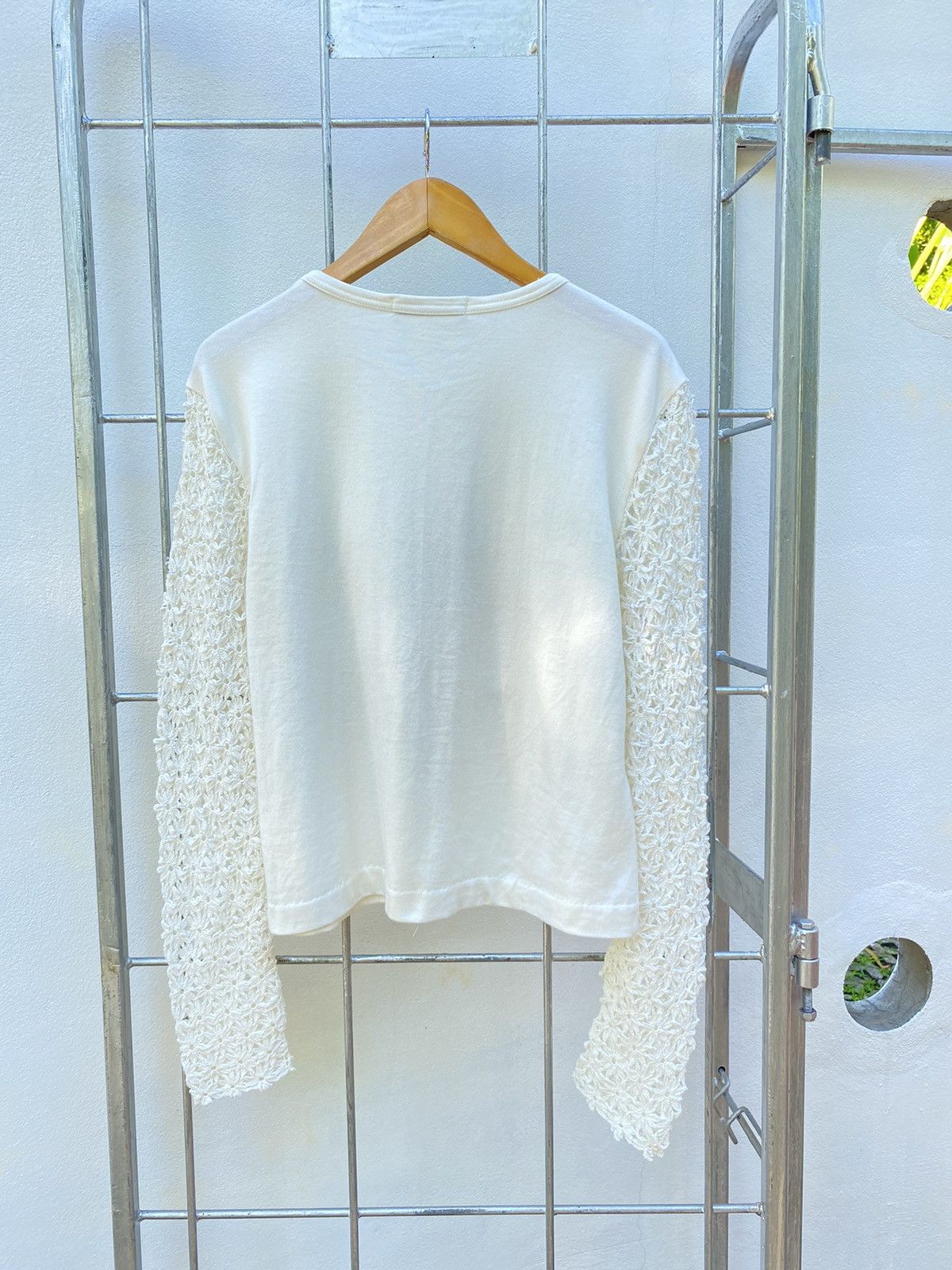 Tsumori Chisato TSUMORI CHISATO flower lace sleeve white blouse Size ONE SIZE - 2 Thumbnail