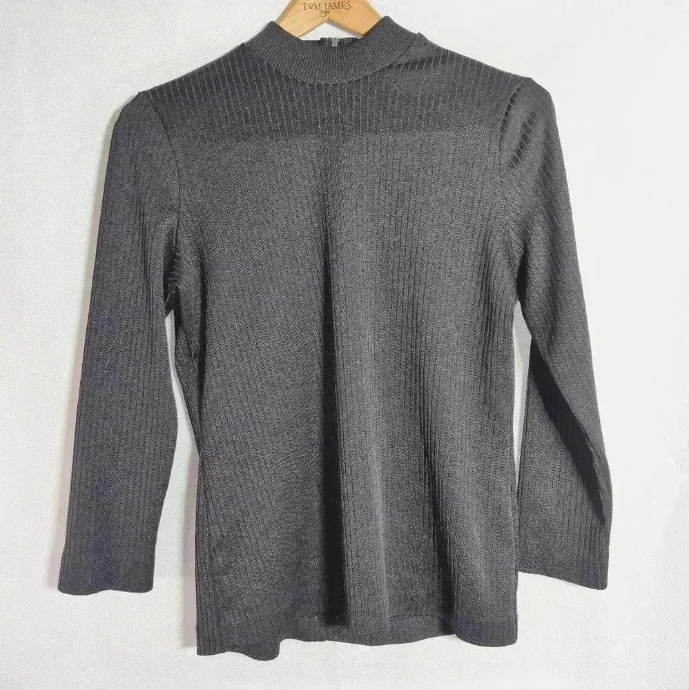 Vintage Vintage Black Ribbed Mock Turtleneck Sweater made in USA Size L / US 10 / IT 46 - 2 Thumbnail