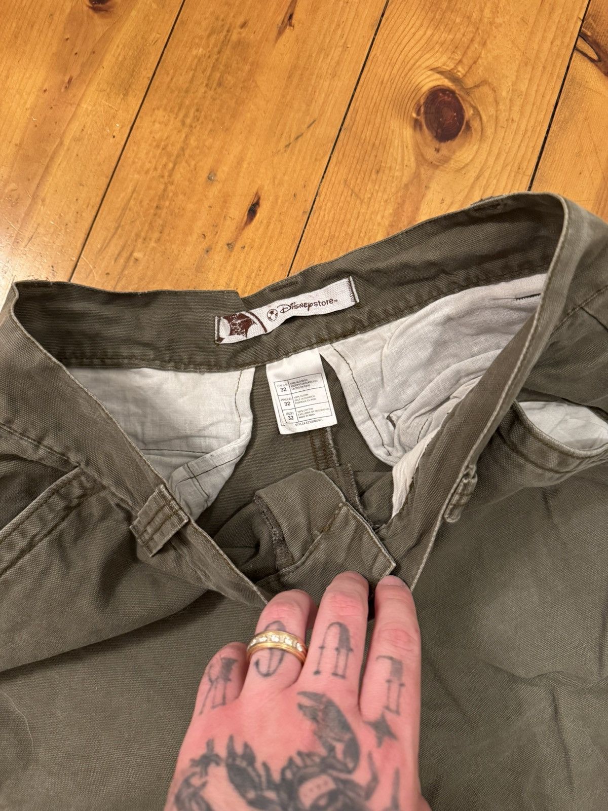 Disney Khaki/Brown/Green Disney Mickey Mouse Shorts. Tagged 32 Size US 32 / EU 48 - 6 Thumbnail