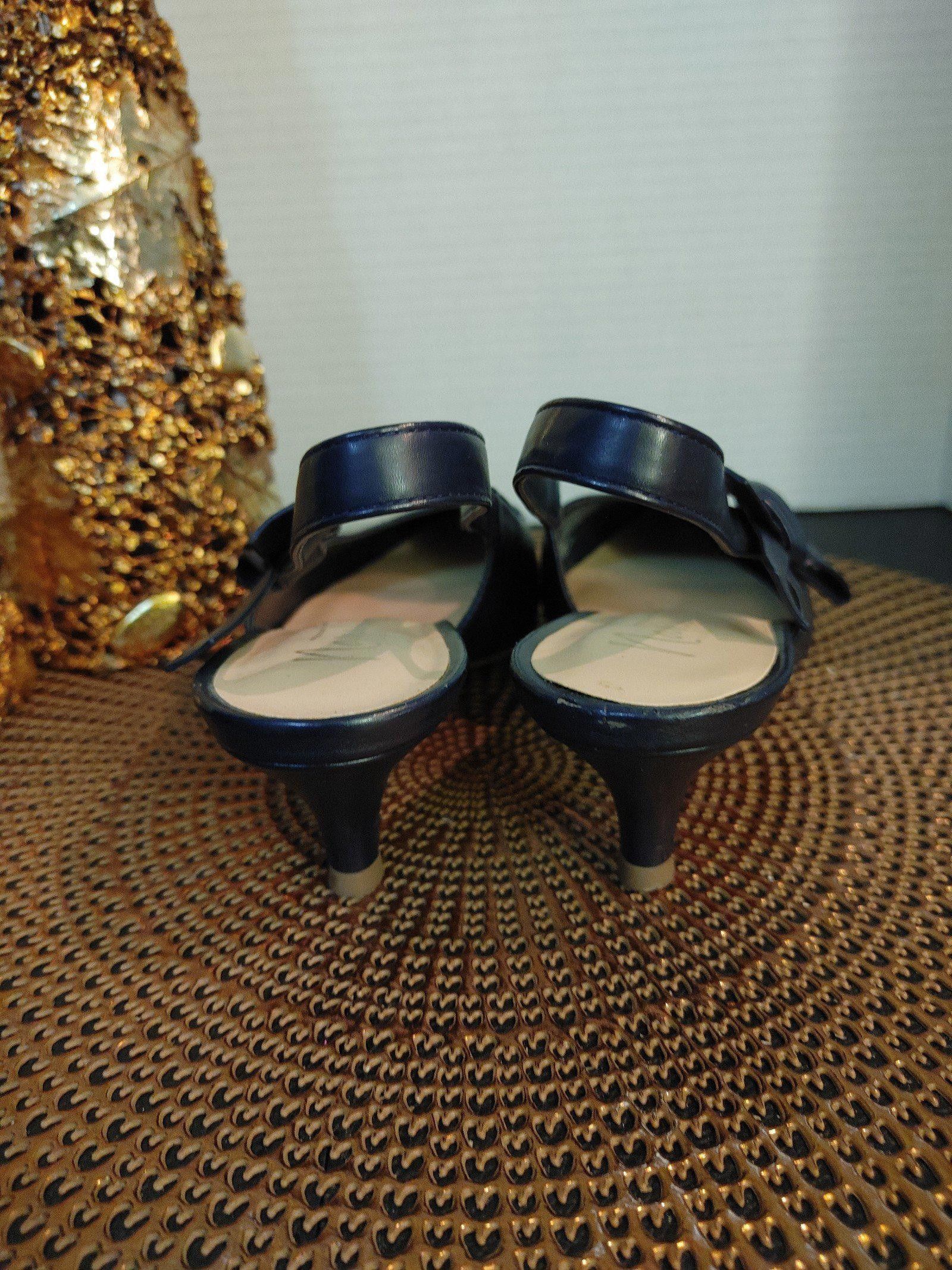 Designer Nanette Lepore Rhona Kitten Heels Size 8M Size US 8 / IT 38 - 5 Thumbnail