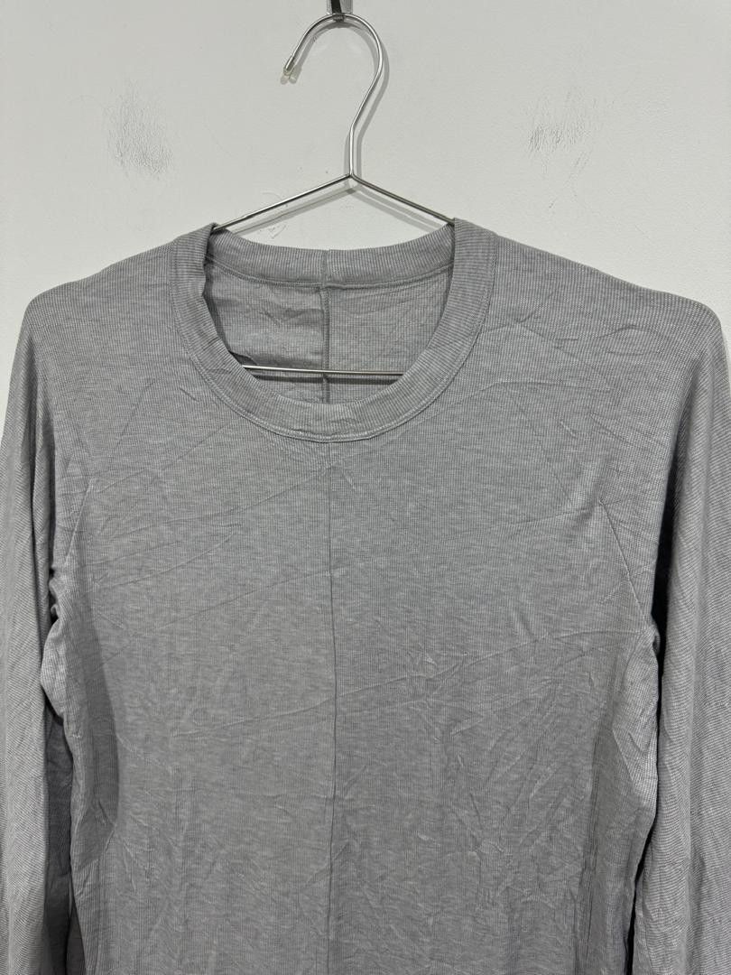 Alexander Wang × Uniqlo Alexander Wang x Uniqlo Heattech Long Sleeve Tee Size US M / EU 48-50 / 2 - 2 Thumbnail