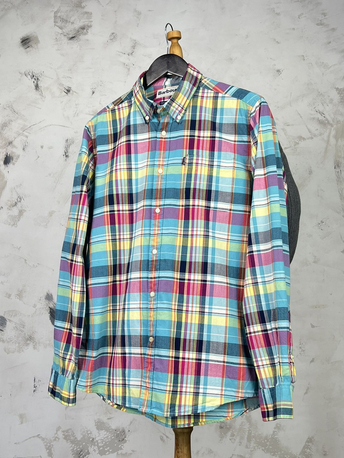 Barbour Barbour Plaid Button Up Shirt Tailored Fit Size S - M Size US M / EU 48-50 / 2 - 1 Thumbnail