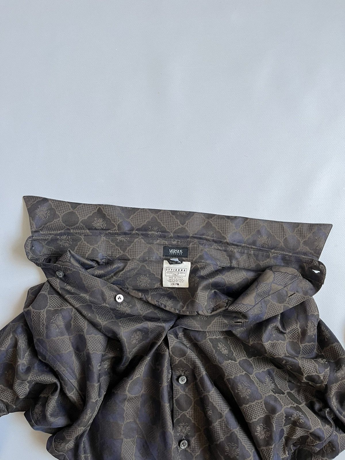 Versus Versace Versace Versus Unisex Brown Silk Monogram Button Up Shirt Size US L / EU 52-54 / 3 - 3 Thumbnail