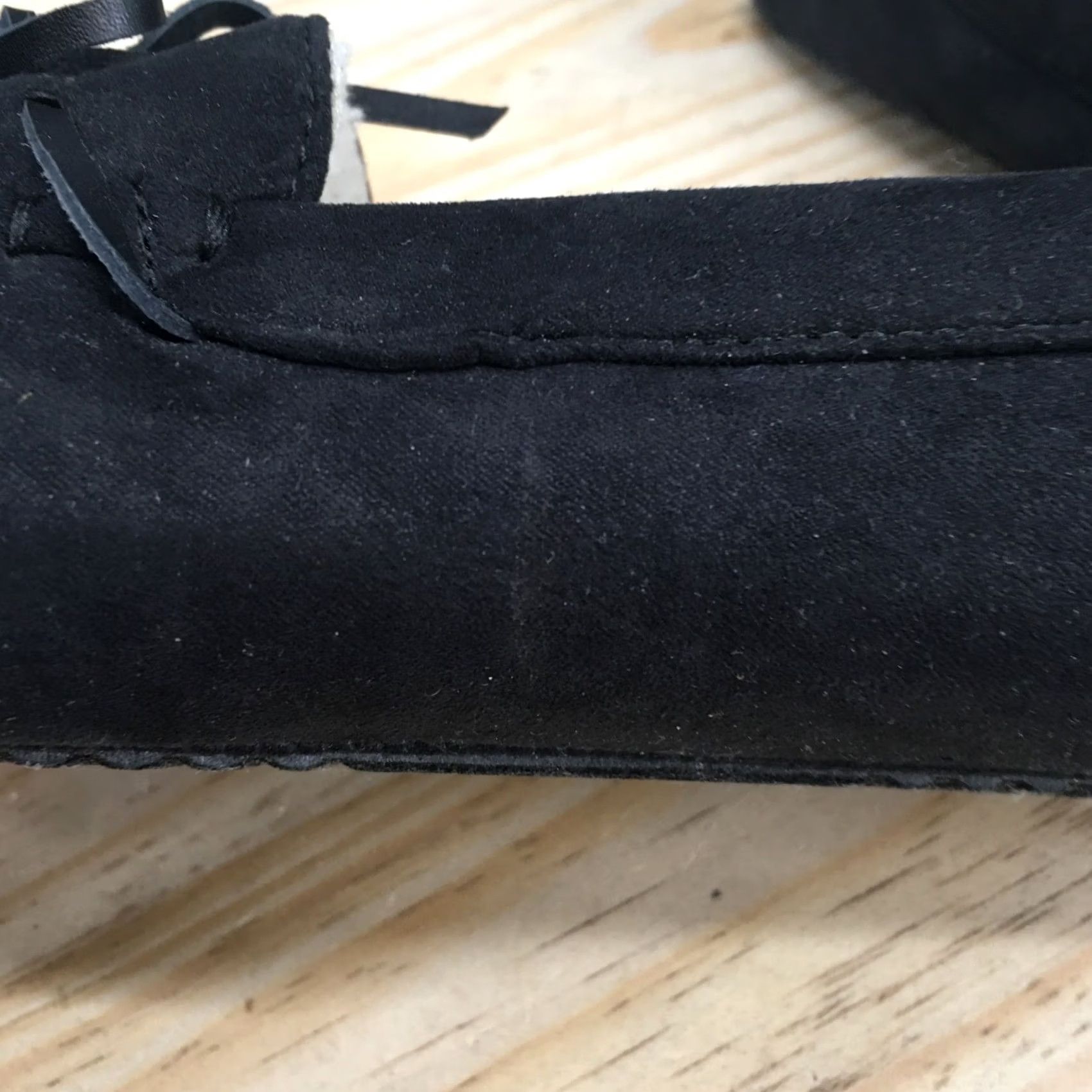 Old Navy Old Navy Slippers Womens 10-11 Casual Slip On Lined Moccasins Flats Black Size US 10 / IT 40 - 4 Thumbnail