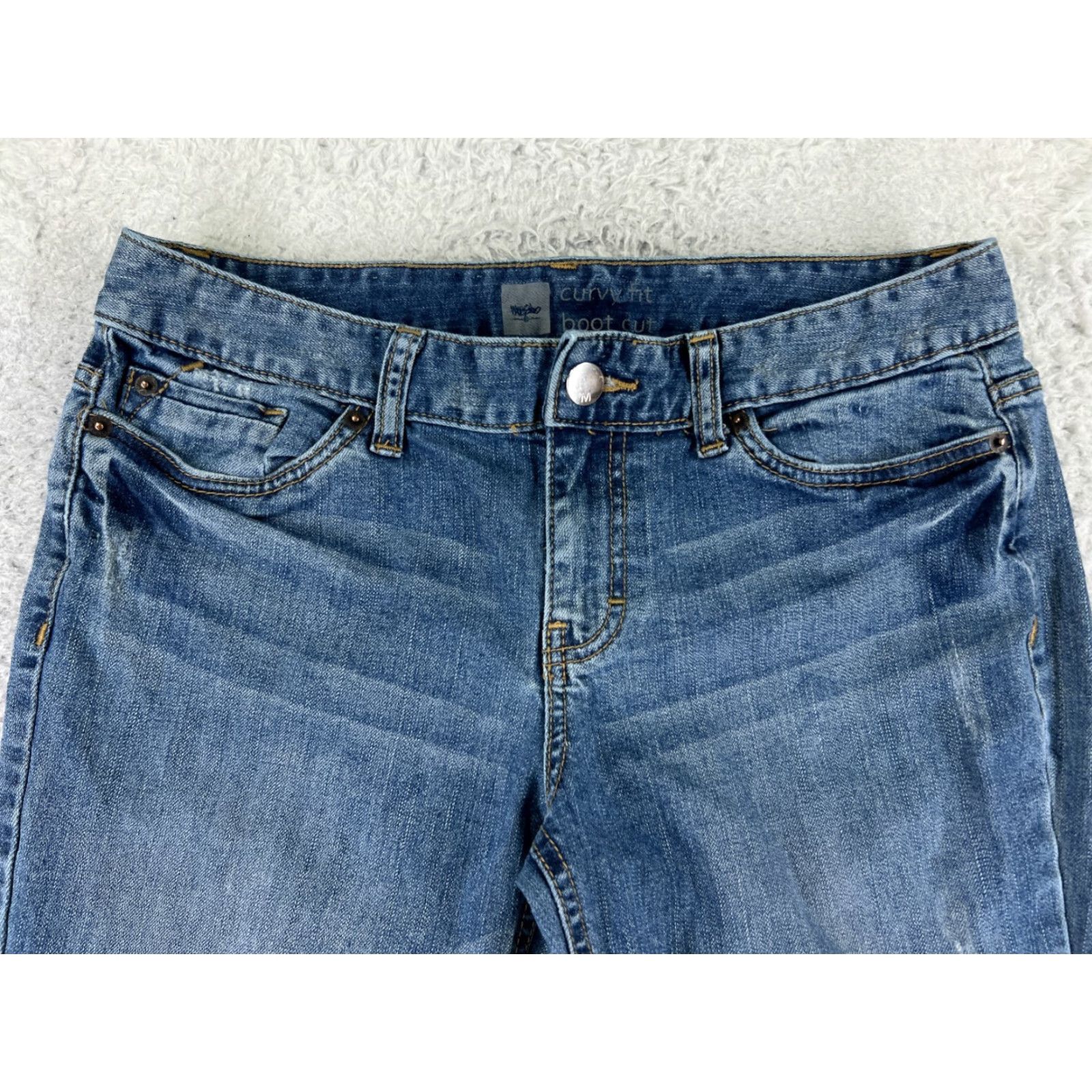 Mossimo Mossimo Jeans 8 Blue Denim Curvy Boot Cut Cotton Blend 28x29 Womens Size 30" / US 8 / IT 44 - 4 Thumbnail