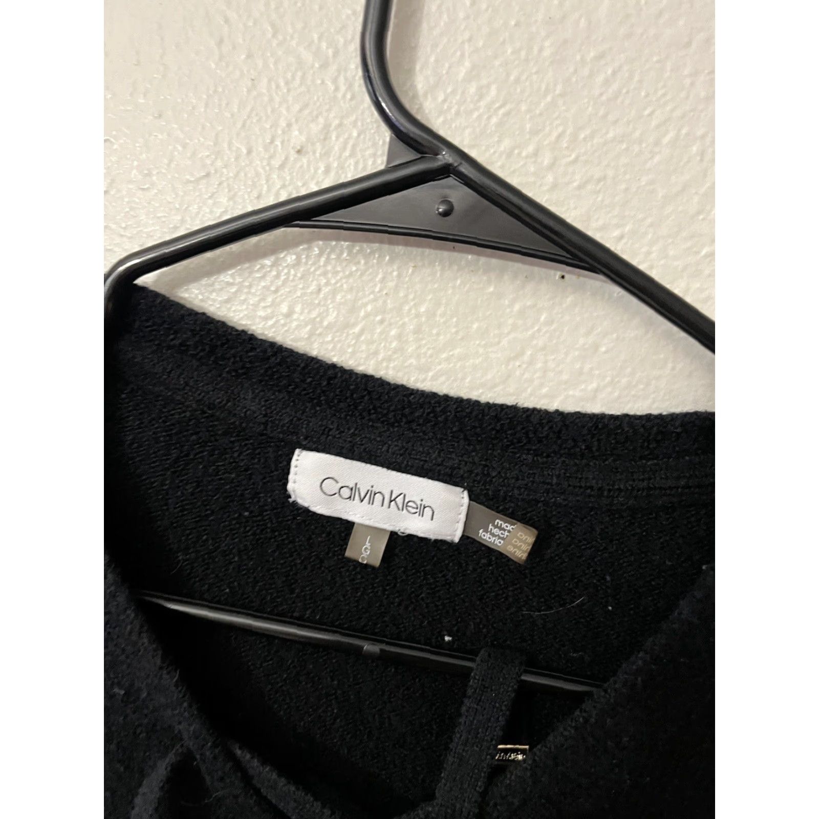 Calvin Klein CALVIN KLEIN Women's LACED V-NECK SOLID BLACK Mid-Weight Knit Casual SWEATER L Size L / US 10 / IT 46 - 3 Thumbnail
