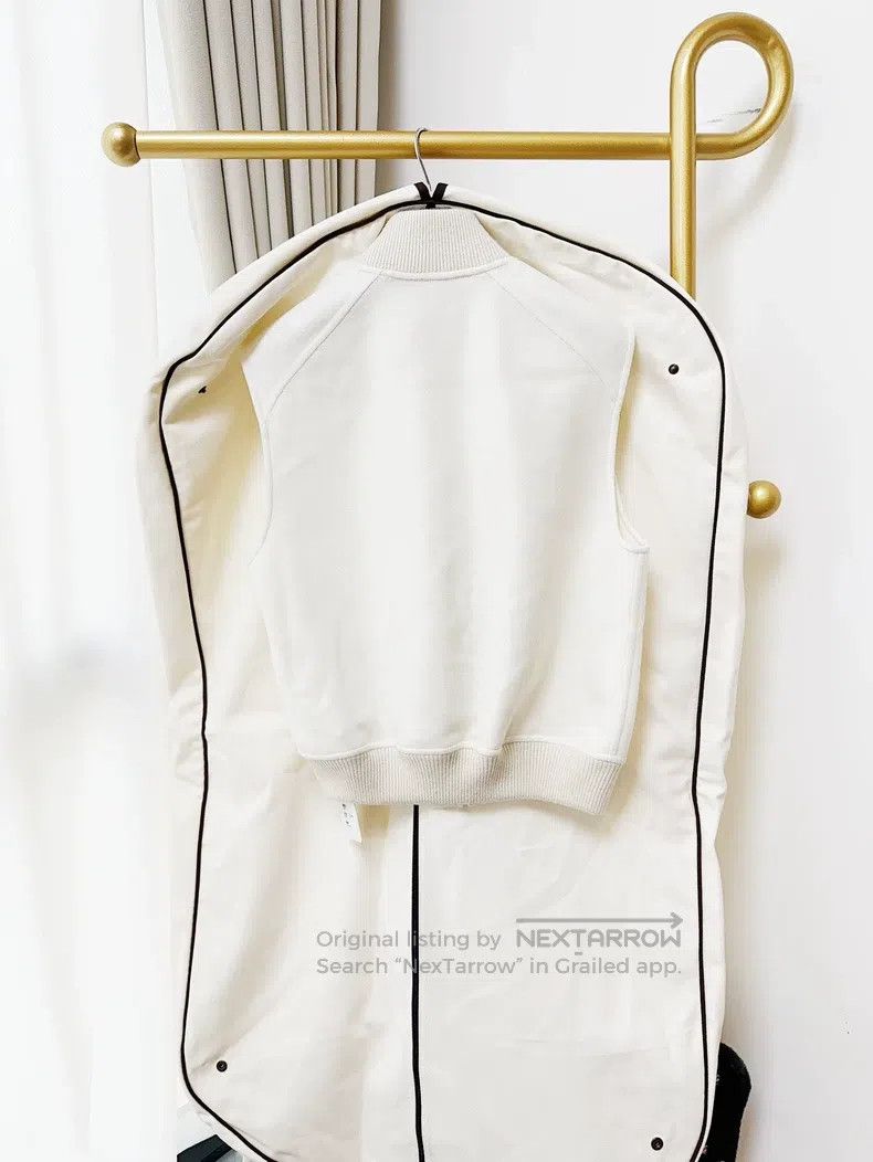 Hermes Hermes 25 Fall/Winter White Cashmere Vest Jacket Size XS / US 0-2 / IT 36-38 - 3 Thumbnail