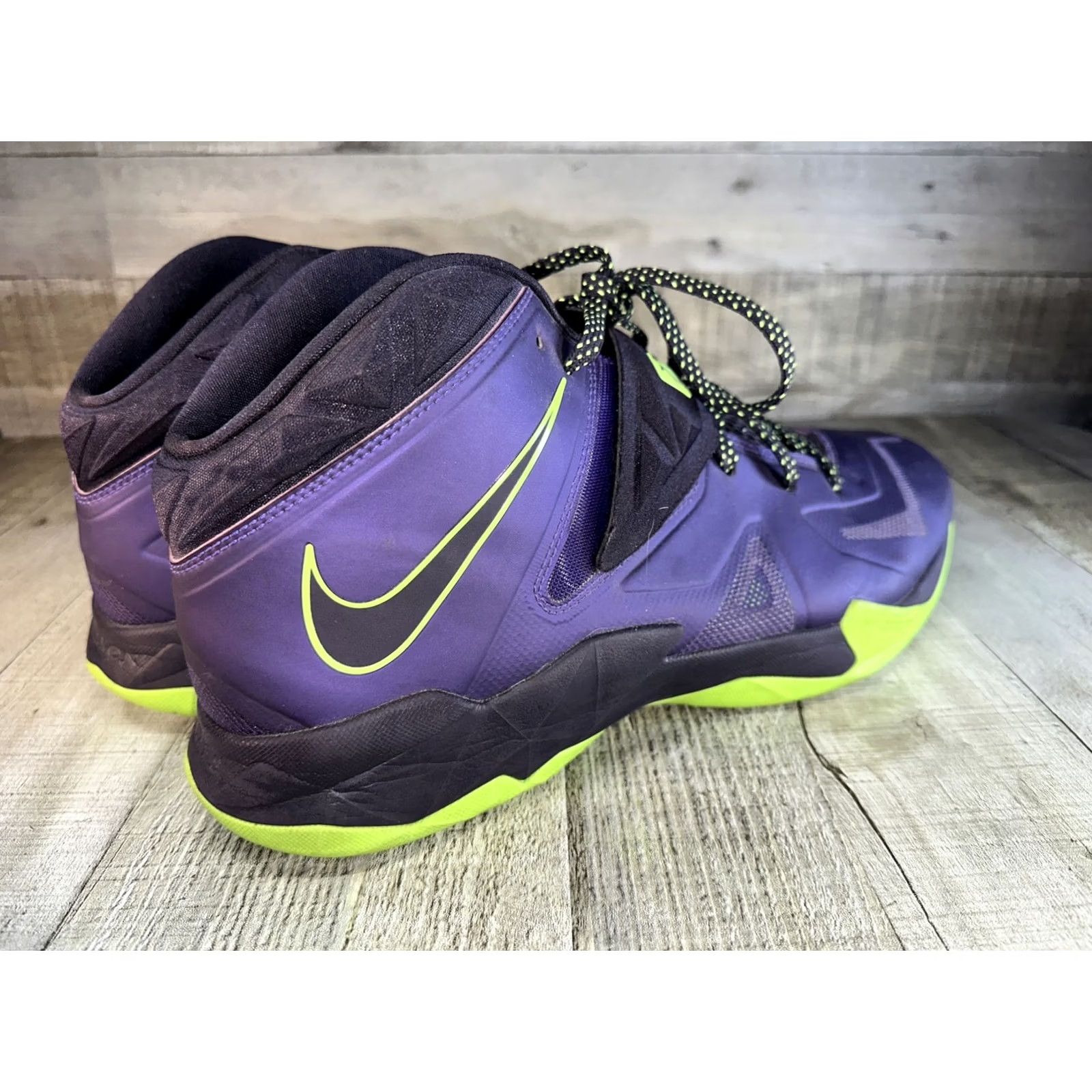 Nike Nike LeBron Zoom Soldier VII Sneaker Mens 14 Purple Lime 2013 90s Colorful Sports Basketball Shoes Size US 14 / EU 47 - 6 Thumbnail