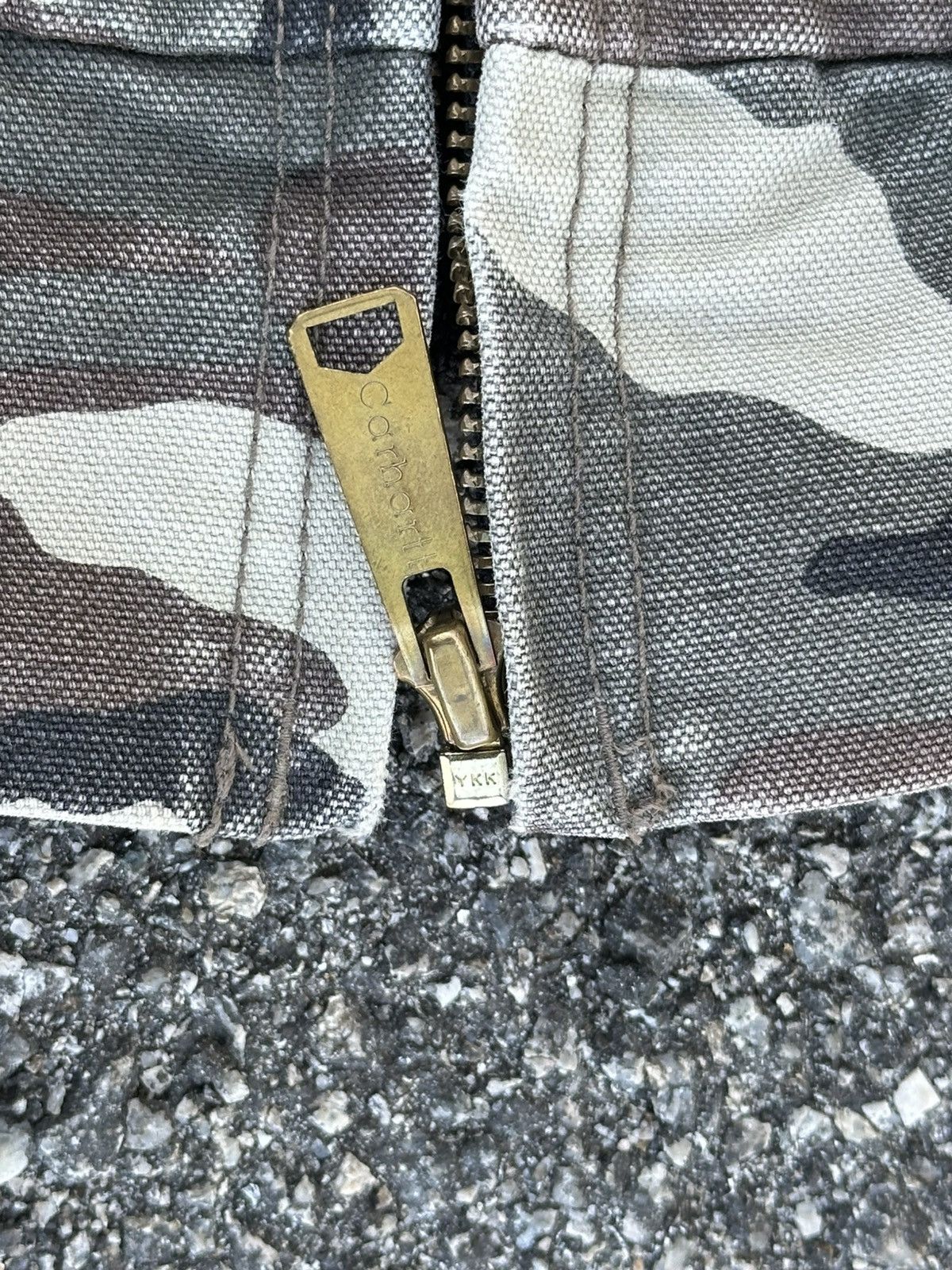 Carhartt Carhartt Active Jacket, likely featuring a camouflage. Size US XL / EU 56 / 4 - 13 Thumbnail