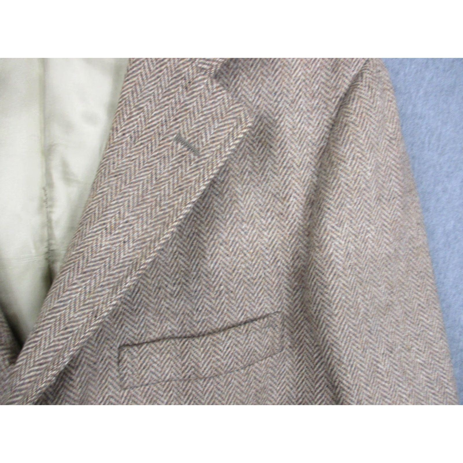 Chaps VINTAGE Chaps Ralph Lauren Blazer Mens Large Brown Wool Herringbone Made USA 90s Sport Coat Size 44R - 2 Thumbnail