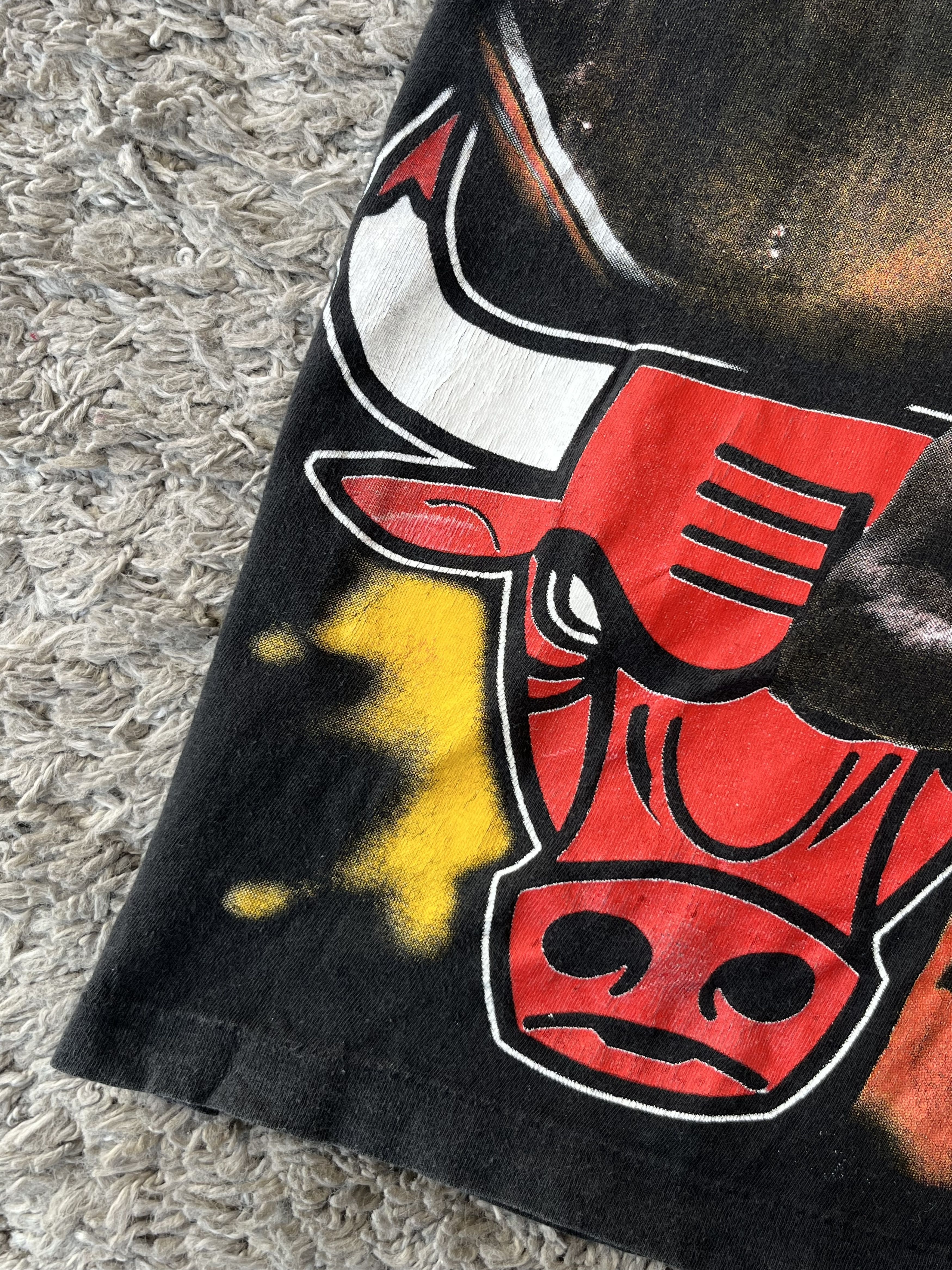 NBA MICHAEL JORDAN Chicago Bulls All Over Print Single Stitch Size US M / EU 48-50 / 2 - 7 Thumbnail