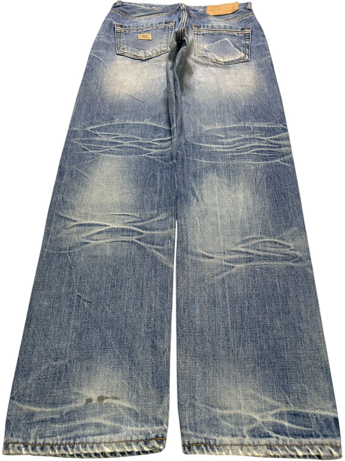 Japanese Brand Vintage Japanese Brand Faded Wash Loose Jeans Size US 30 / EU 46 - 2 Thumbnail
