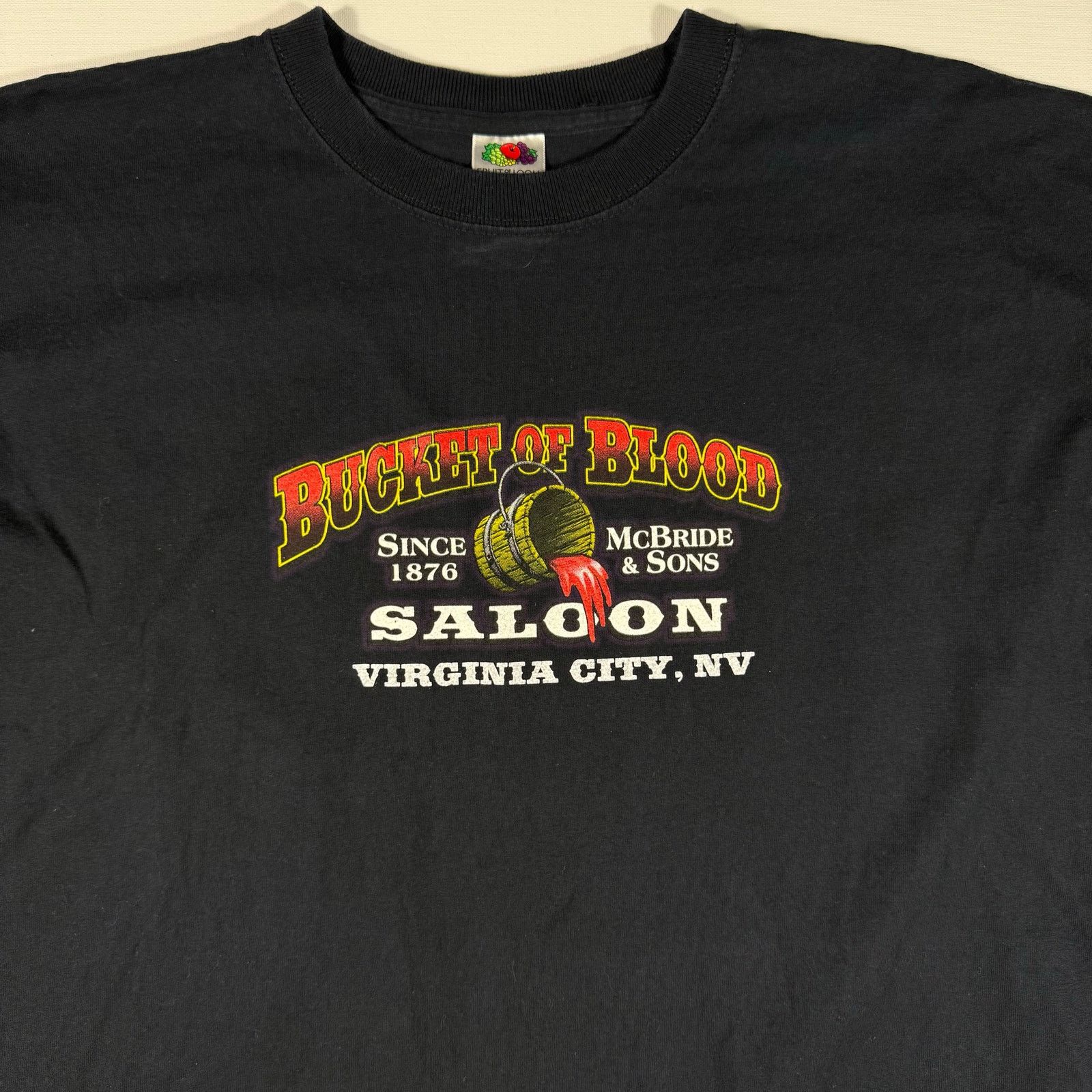Fruit Of The Loom Vintage Bucket of Blood Saloon Biker Graphic Tee Men’s 2XL Size US XXL / EU 58 / 5 - 4 Thumbnail