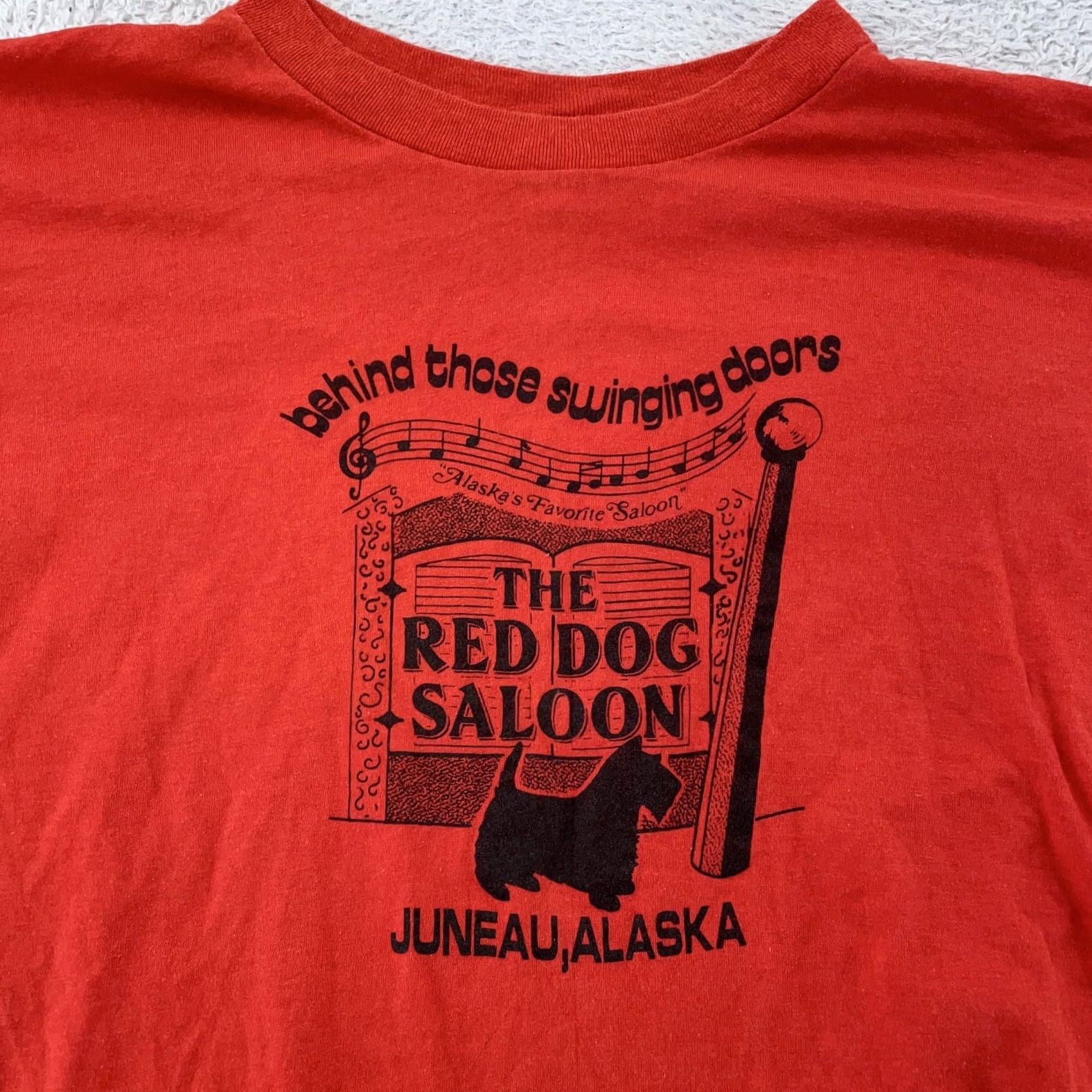 Vintage VINTAGE Red Dog Saloon Shirt Mens S Red USA 80s Graphic Print Crew Neck Short Sleeve Cotton Polyester Jersey Tee Size US S / EU 44-46 / 1 - 2 Thumbnail