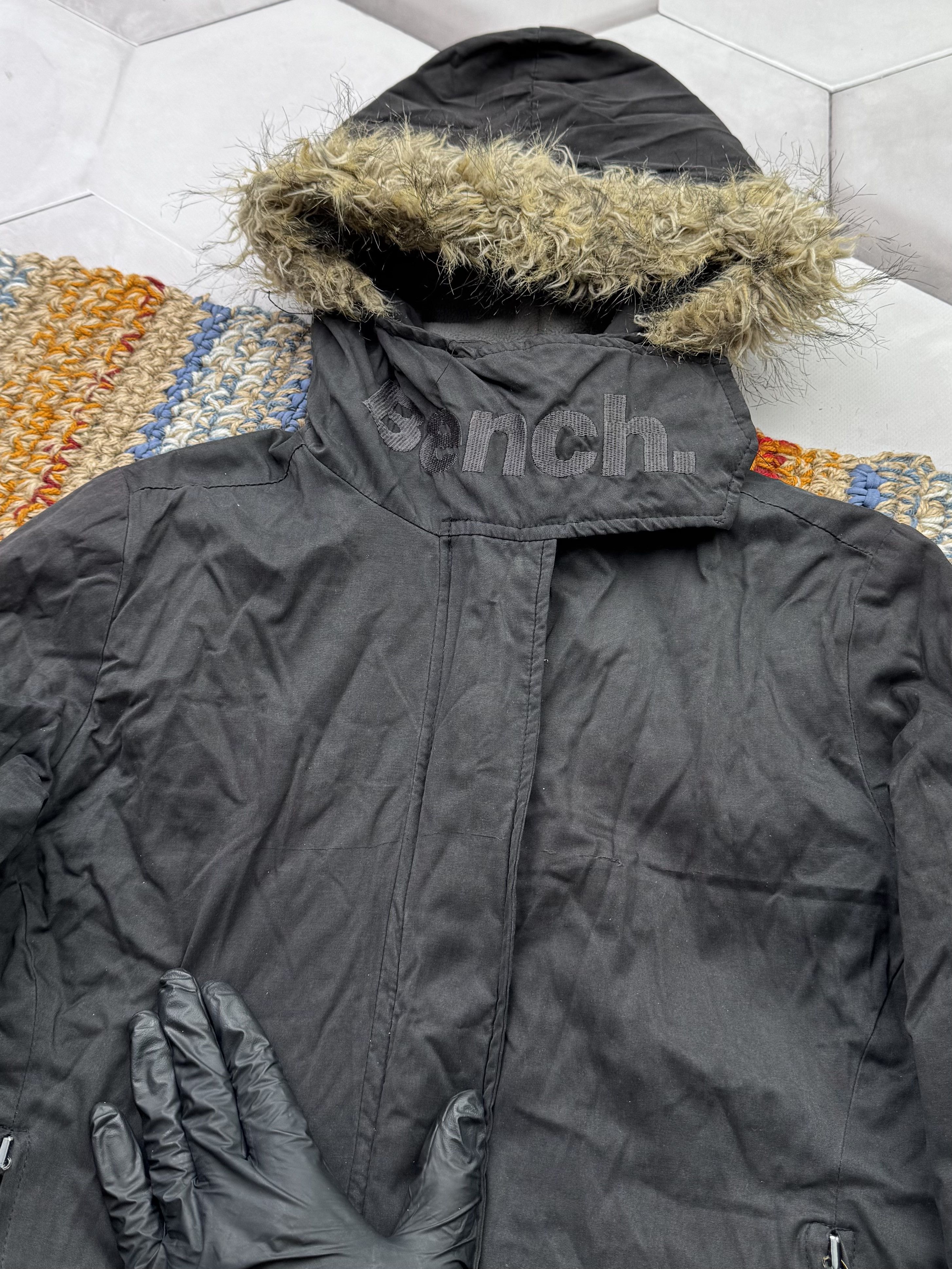 Japanese Brand Vintage Cropped Jacket With Faux Fur Hood (E4) Size S / US 4 / IT 40 - 4 Thumbnail