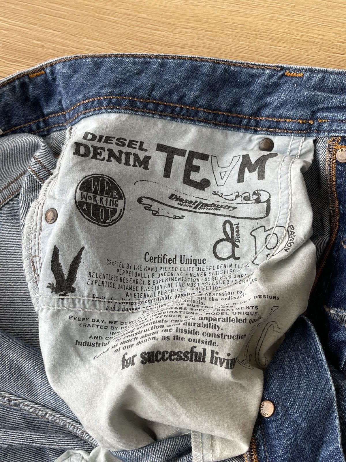 Diesel 90s Diesel Distressed Denim Jeans Y2K Grunge Straight Fit Size US 34 / EU 50 - 21 Thumbnail
