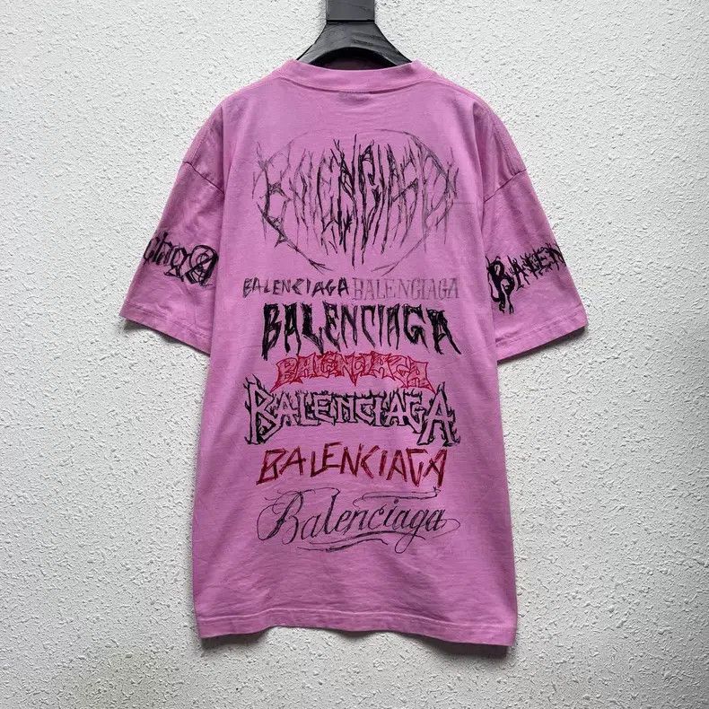 Balenciaga Balenciaga Dragon Year Limited Graffiti Logo Pink Short Sl Size US XS / EU 42 / 0 - 2 Thumbnail