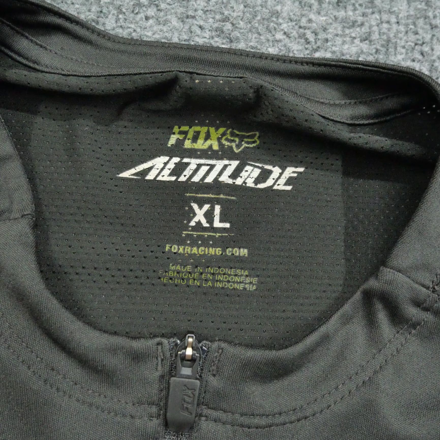 Fox Racing VINTAGE Fox Shirt Mens XL Black 1/4 Zip Lightweight Activewear Motorcycle T-Shirt Short Sleeve Collared Zip Relaxed Regular Men Size US XL / EU 56 / 4 - 4 Thumbnail