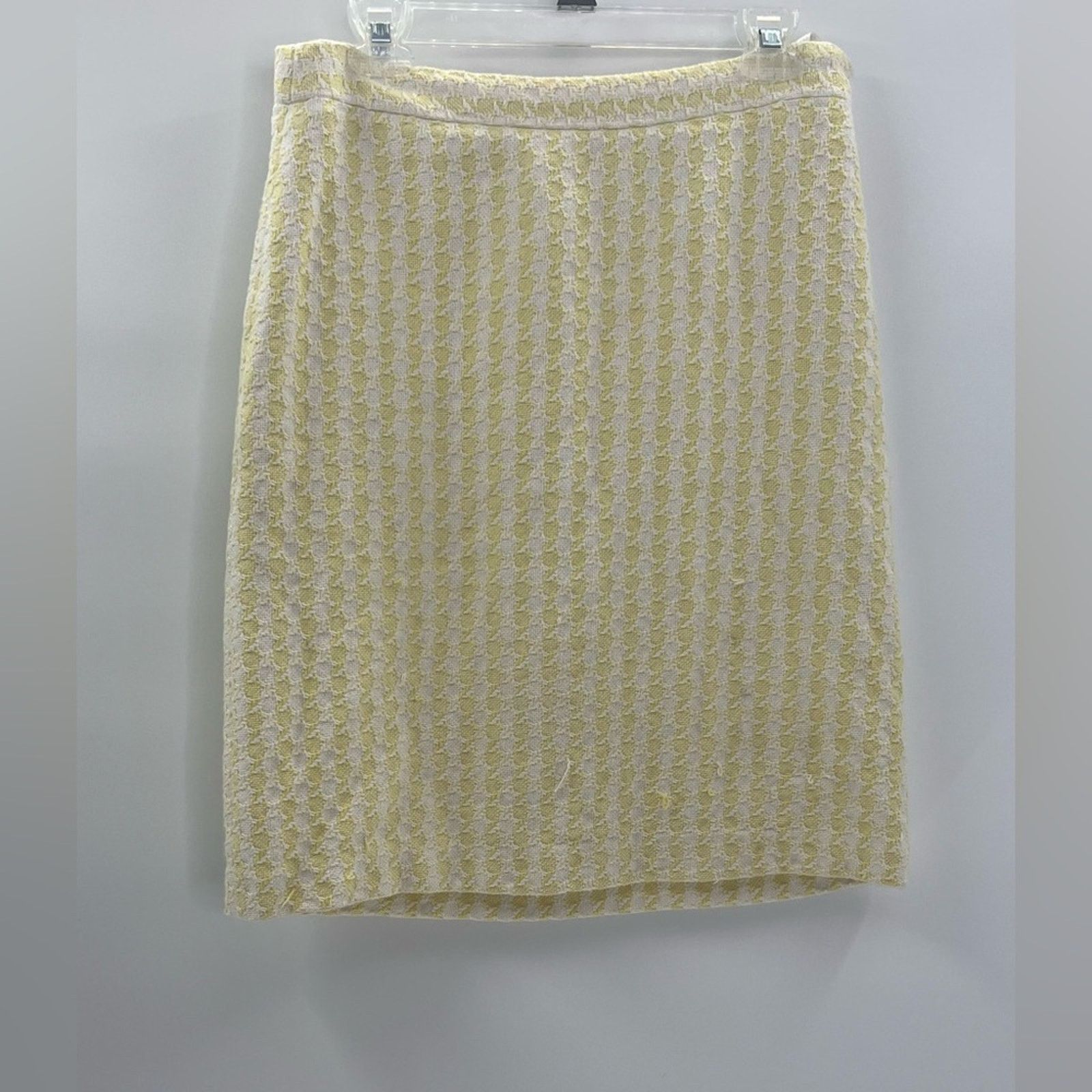 Banana Republic Banana Republic Yellow and White Pencil Skirt - Size 6 Size 28" / US 6 / IT 42 - 1 Thumbnail