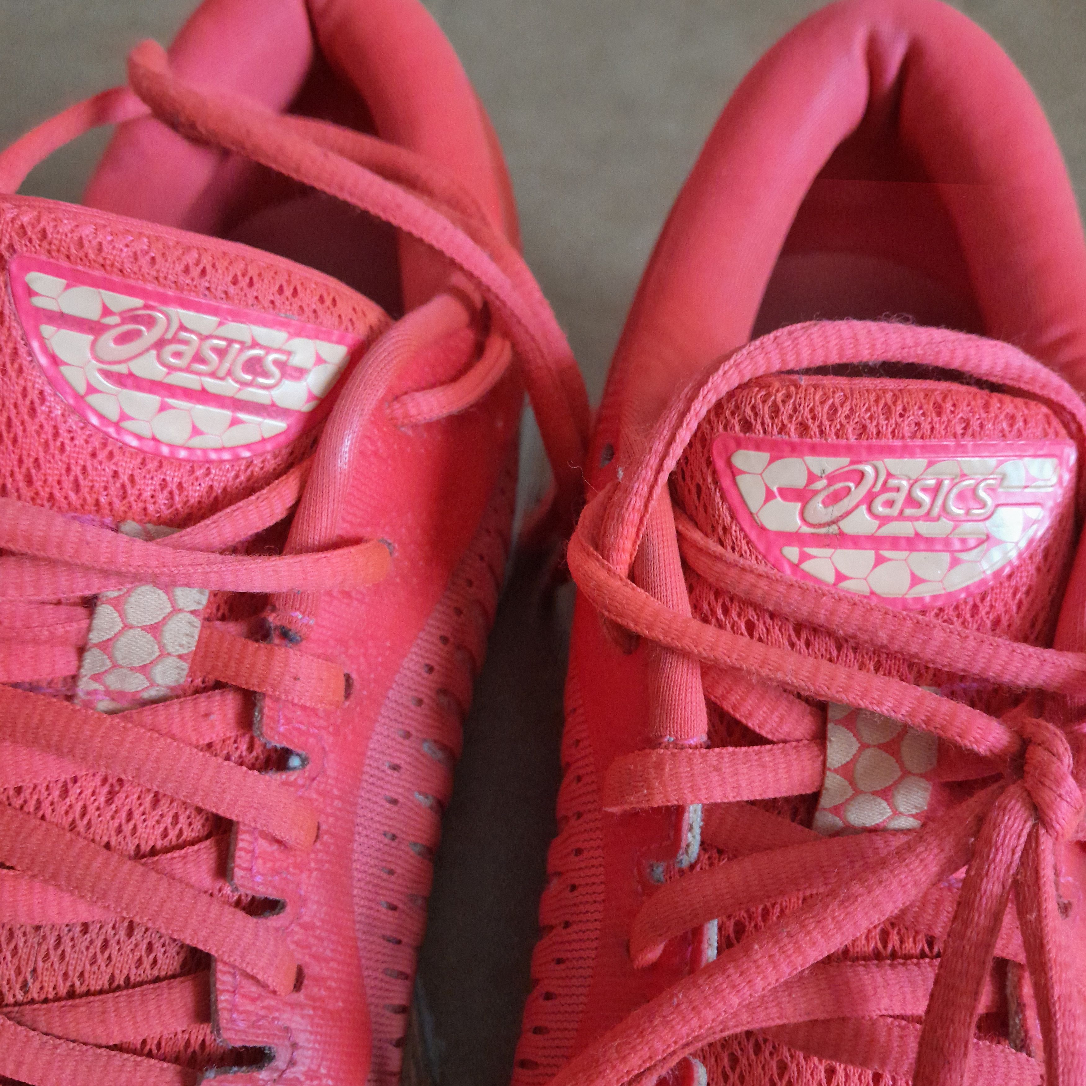Other Saucony Oasis 2 Women's Red Running Sneakers Size US 8.5 / IT 38.5 - 2 Thumbnail