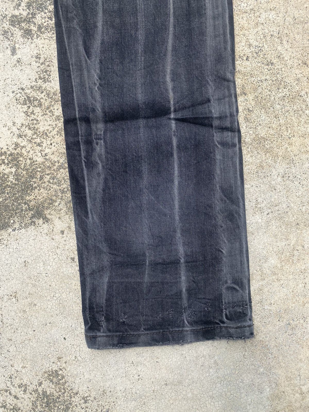 If Six Was Nine × Japanese Brand Red Pepper Faded Clawmark Boro Straight cut Jeans Size US 32 / EU 48 - 23 Thumbnail