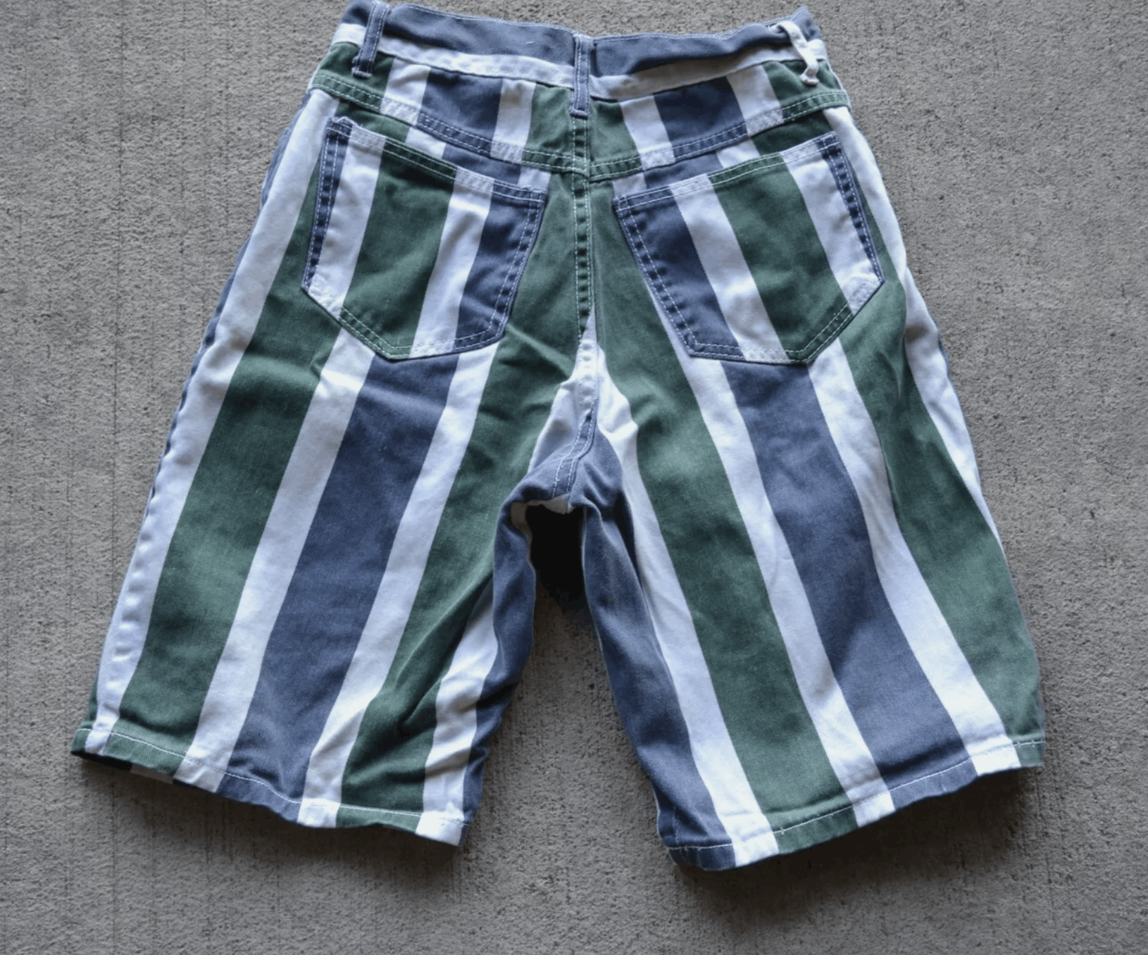 Vintage basic blues Iou shorts striped size 9 Size 32" / US 10 / IT 46 - 2 Thumbnail