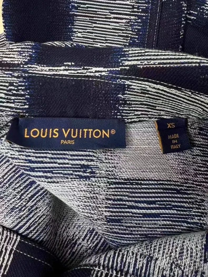 Louis Vuitton Louis Vuitton New dark blue checkerboard woven shirt jacke Size US XS / EU 42 / 0 - 4 Thumbnail