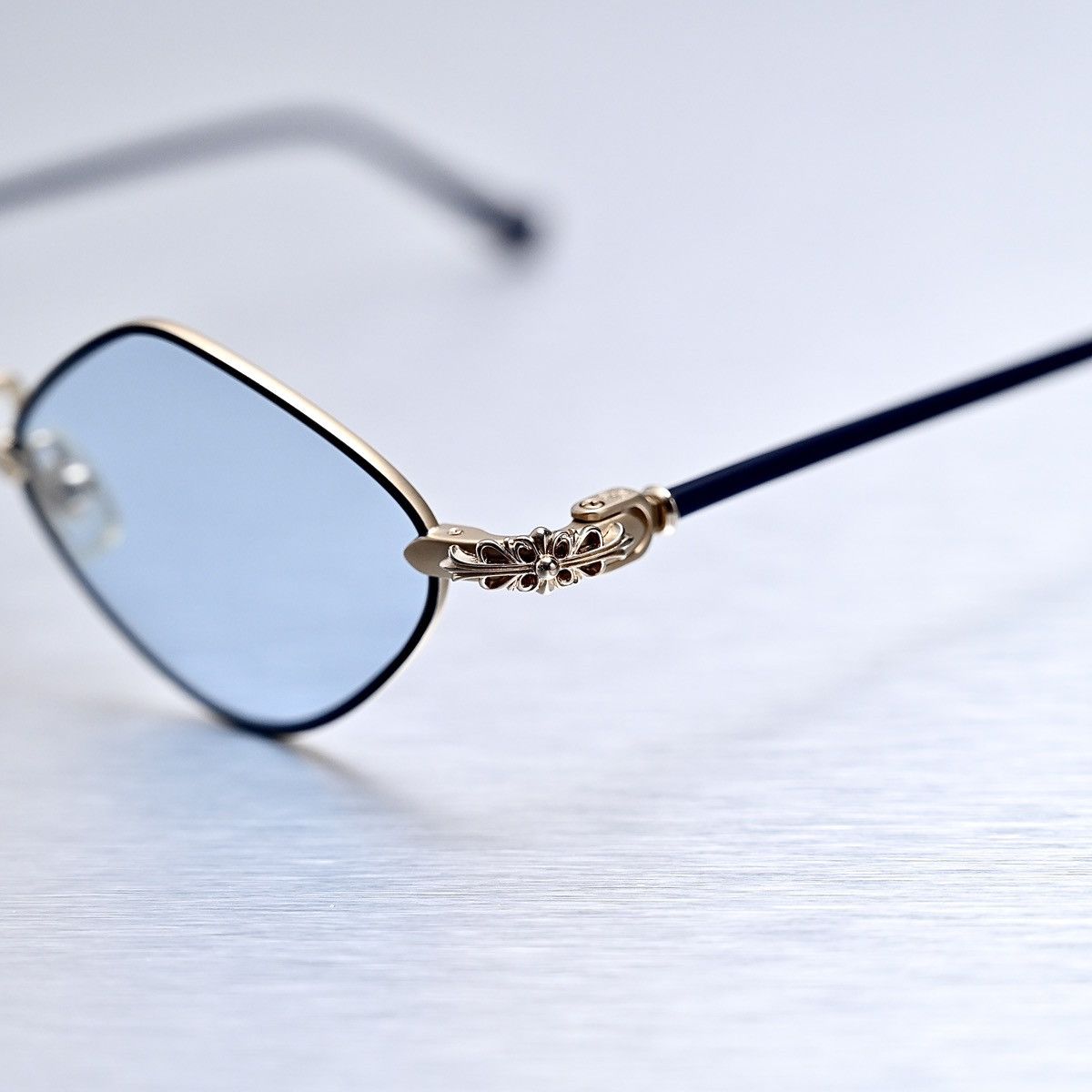 Chrome Hearts CHROME HEARTS DIAMOND DOG SUNGLASSES Size ONE SIZE - 3 Thumbnail