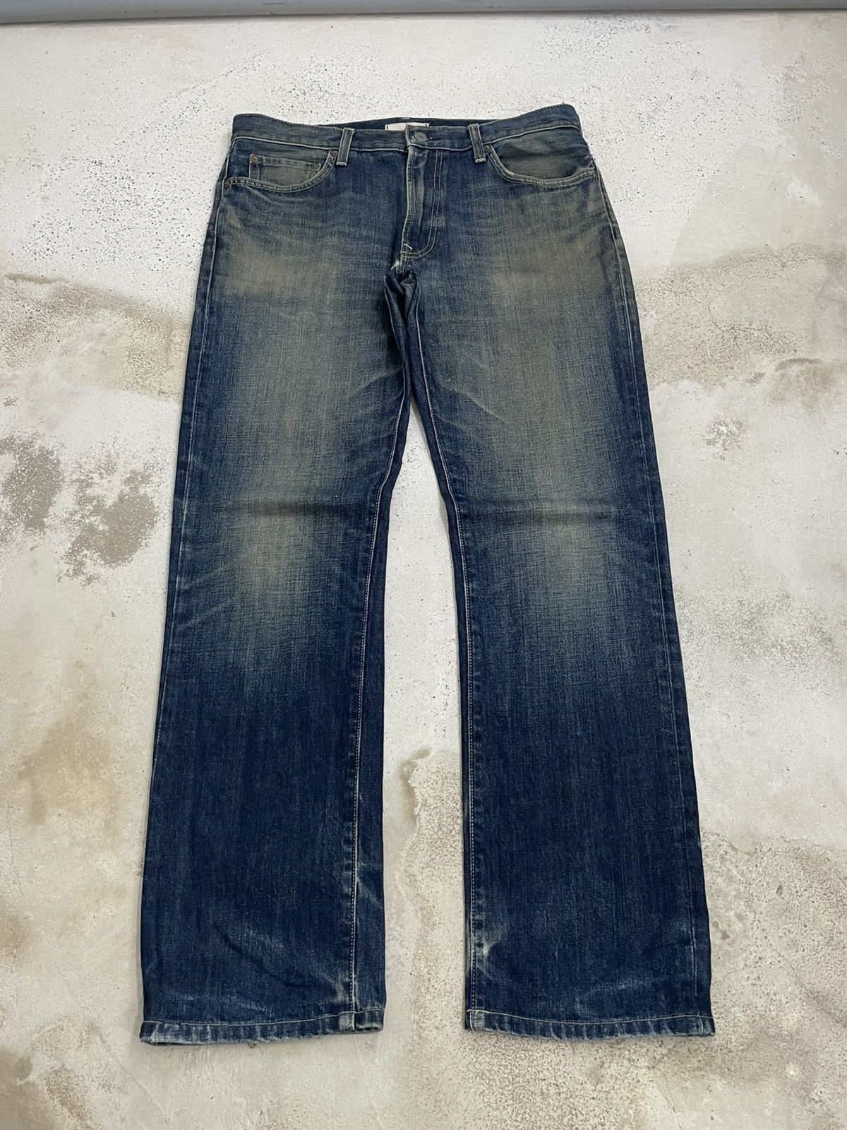 Japanese Brand × Uniqlo Indigo Mudwash Uniqlo Japan Minor Distressed Size US 34 / EU 50 - 1 Thumbnail