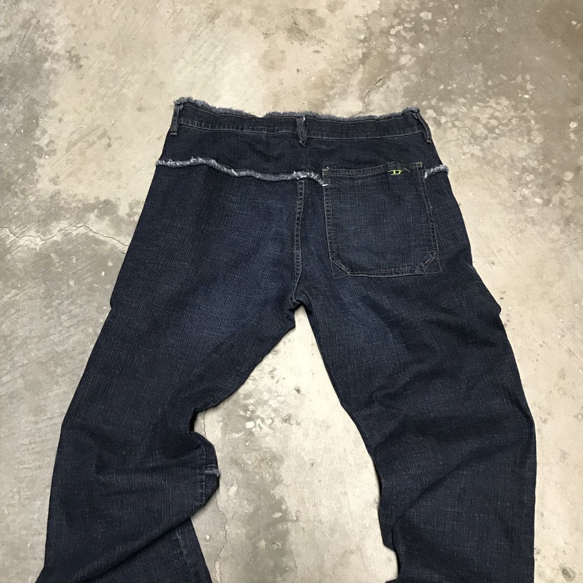 Diesel × Vintage Crazy Vintage Y2K Diesel Baggy Wide Leg Distressed Jeans Size US 34 / EU 50 - 6 Thumbnail