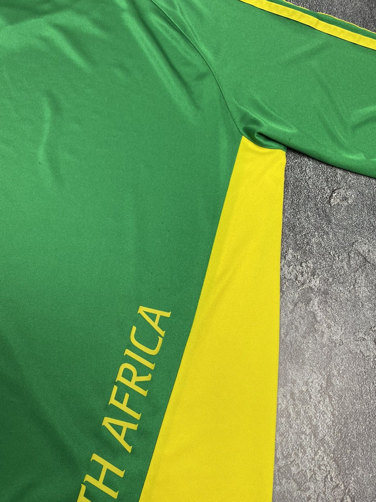 Adidas × Vintage Adidas South Africa 2005-06 Vintage Soccer jersey Mundial Size US XXL / EU 58 / 5 - 18 Thumbnail