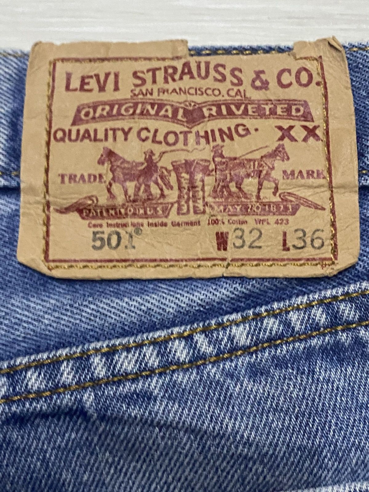Levi's Vintage Levis 501 Faded Wash ButtonFly Distressed Jeans Size US 31 - 13 Thumbnail