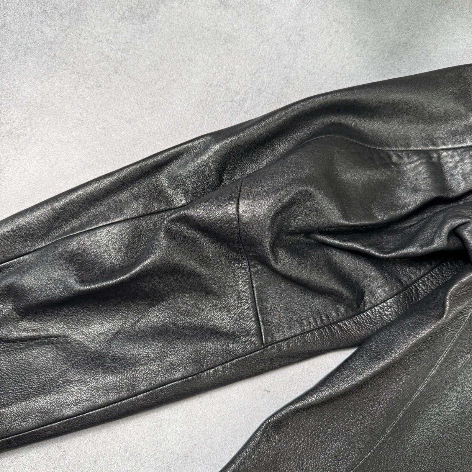 Hugo Boss Vintage Hugo Boss Leather Jacket Men Size 56 Black Size US XL / EU 56 / 4 - 16 Thumbnail