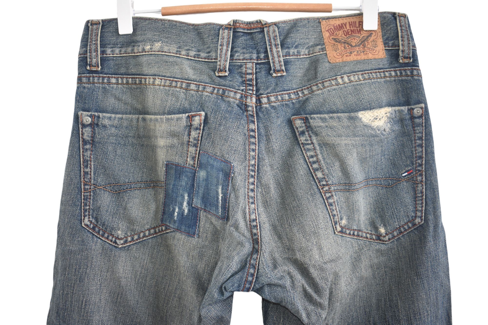 Jean × Tommy Hilfiger × Vintage RARE 🔥 Tommy Hilfiger Distress Denim W32 Size US 32 / EU 48 - 6 Thumbnail