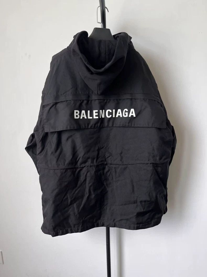 Balenciaga Balenciaga Solid monogram pocket long-sleeve regular jacke Size US M / EU 48-50 / 2 - 2 Thumbnail