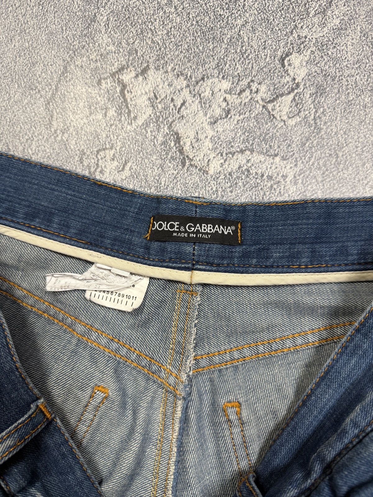 Dolce & Gabbana Vintage Dolce&Gabbana Metal Logo Jeans Size US 30 / EU 46 - 11 Thumbnail
