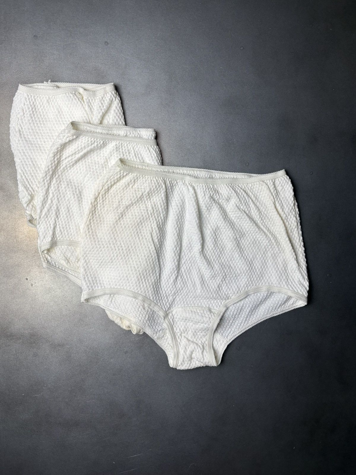 Other × Vintage Lot of 3 1970s Panties 3d Knit Ruffle Texture Underwear 70s Size ONE SIZE - 17 Thumbnail