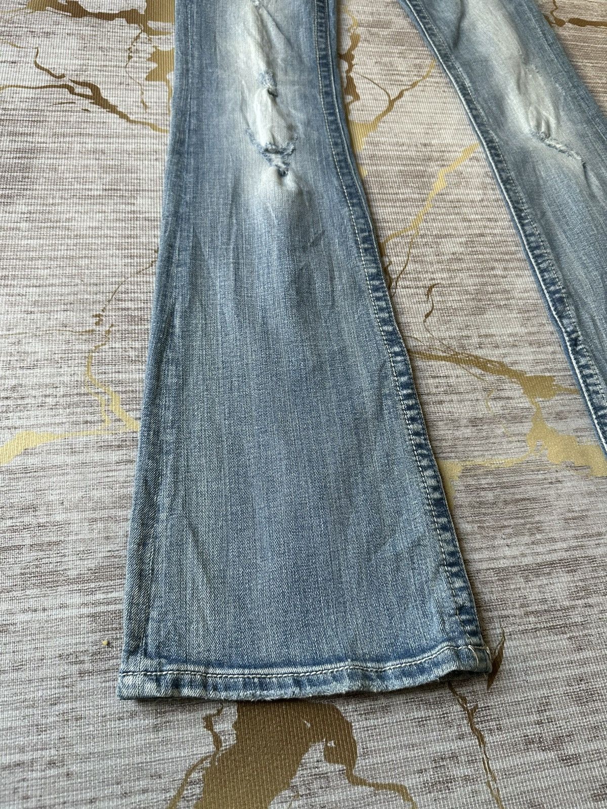 Miss Me FLARE Miss Me Distressed Swaroski Design Jeans Size 28" / US 6 / IT 42 - 7 Thumbnail