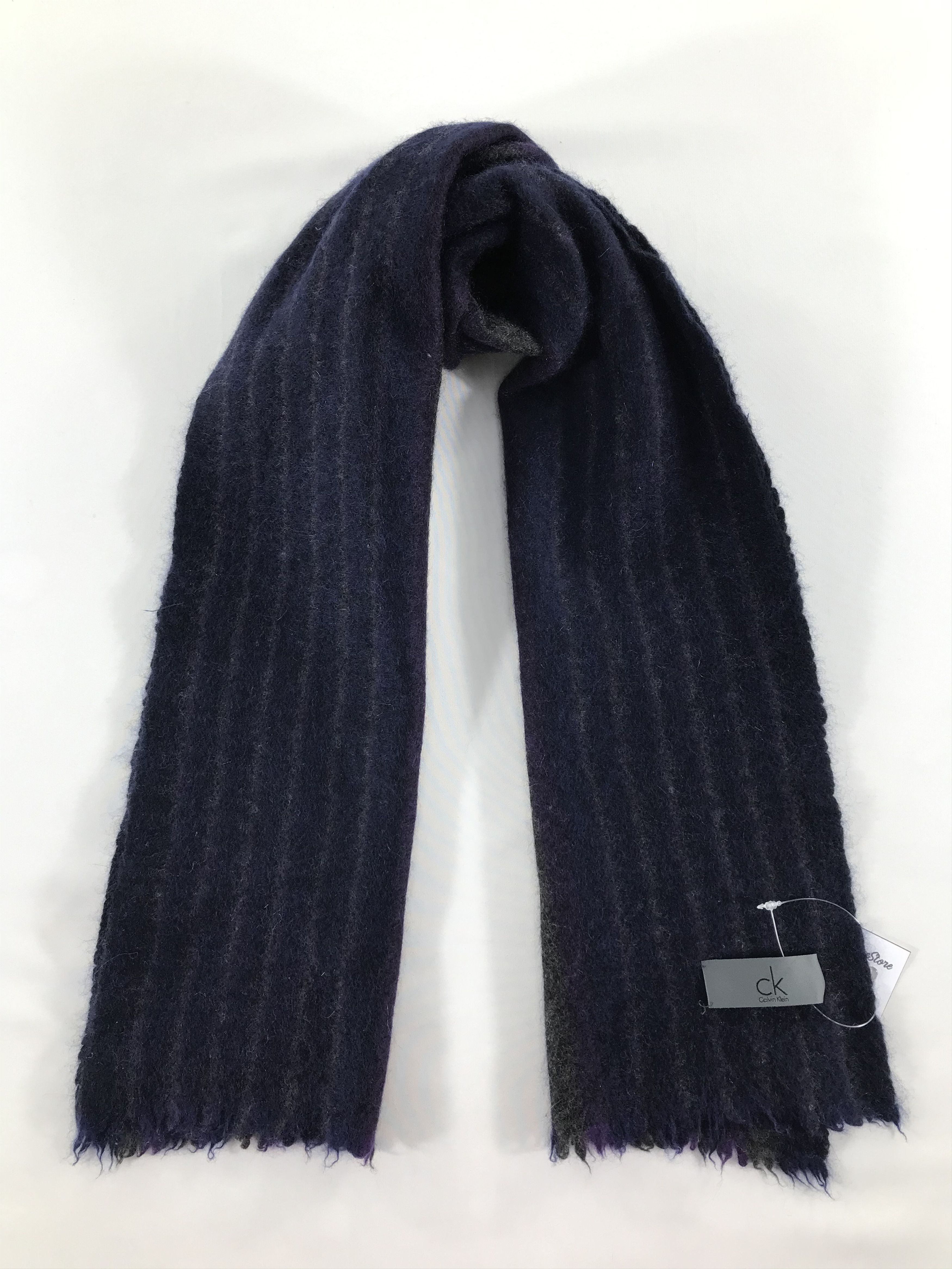Calvin Klein Vintage Calvin Klein Scarf/Muffler/Neckwear MF1397 Size ONE SIZE - 1 Thumbnail