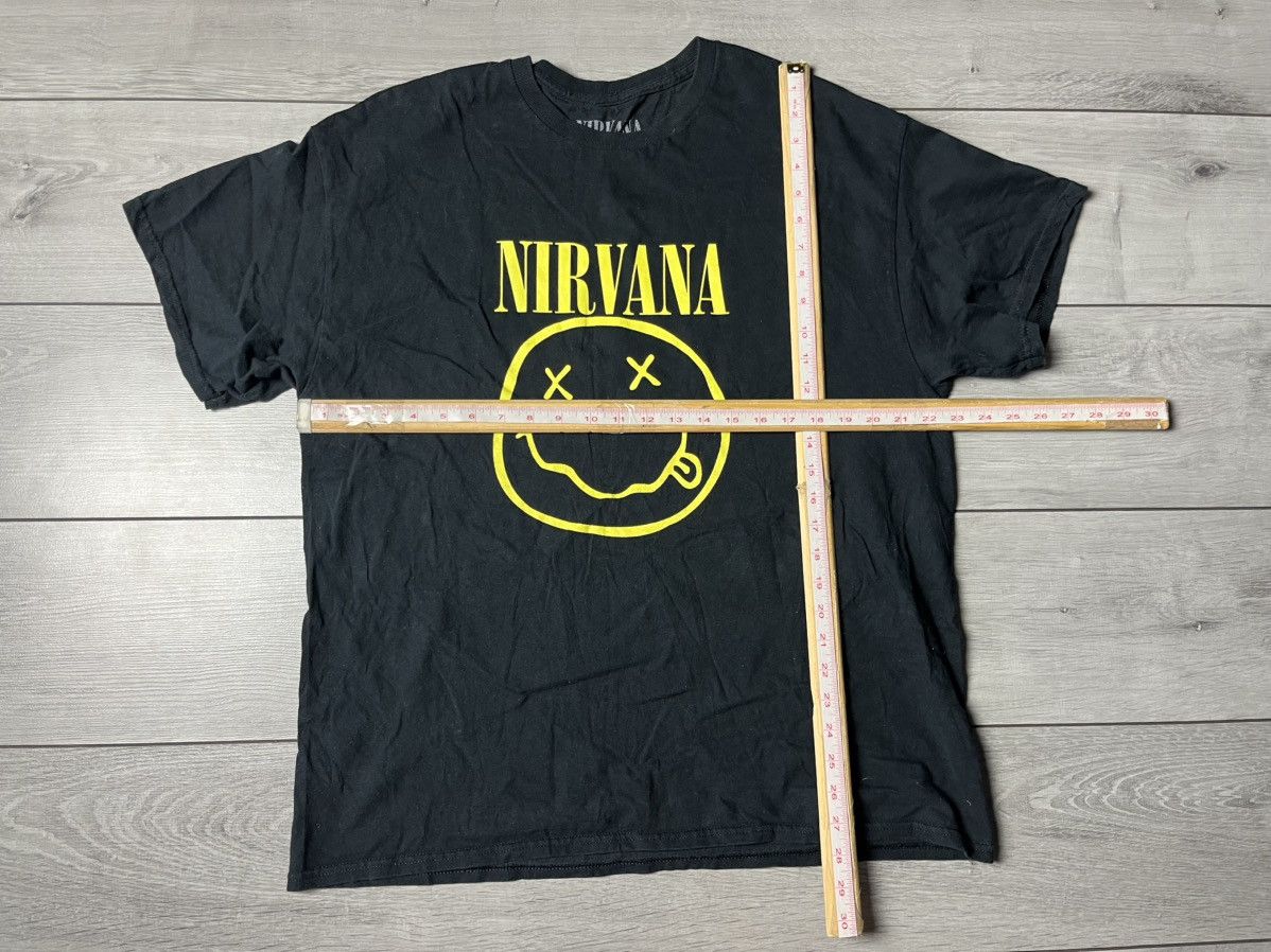 Band Tees × Nirvana Nirvana Smile Tshirt rock band size XLarge Size US XL / EU 56 / 4 - 5 Thumbnail