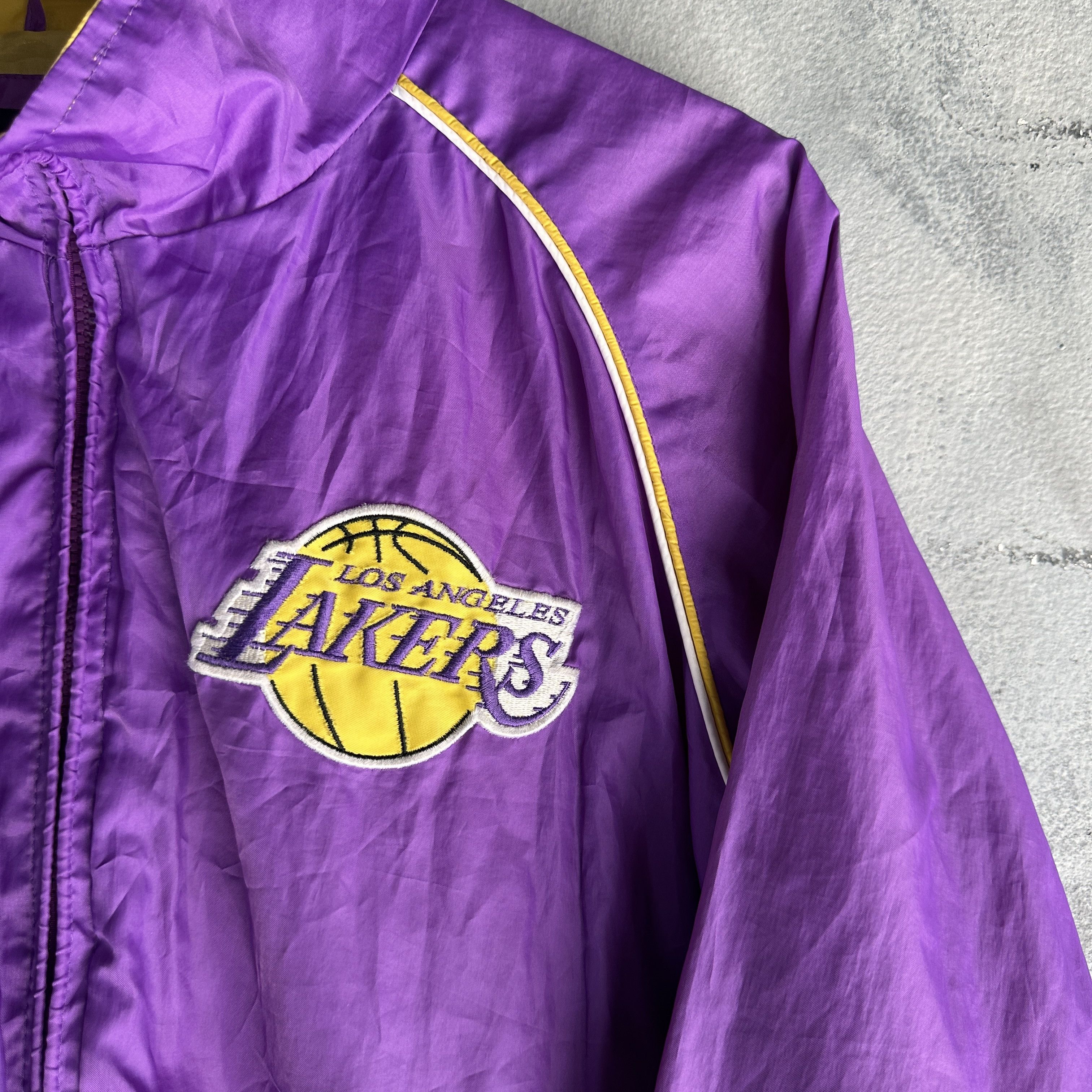 G-III Vtg Los Angeles Lakers Jacket Mens Carl Banks G-lll Size US L / EU 52-54 / 3 - 3 Thumbnail