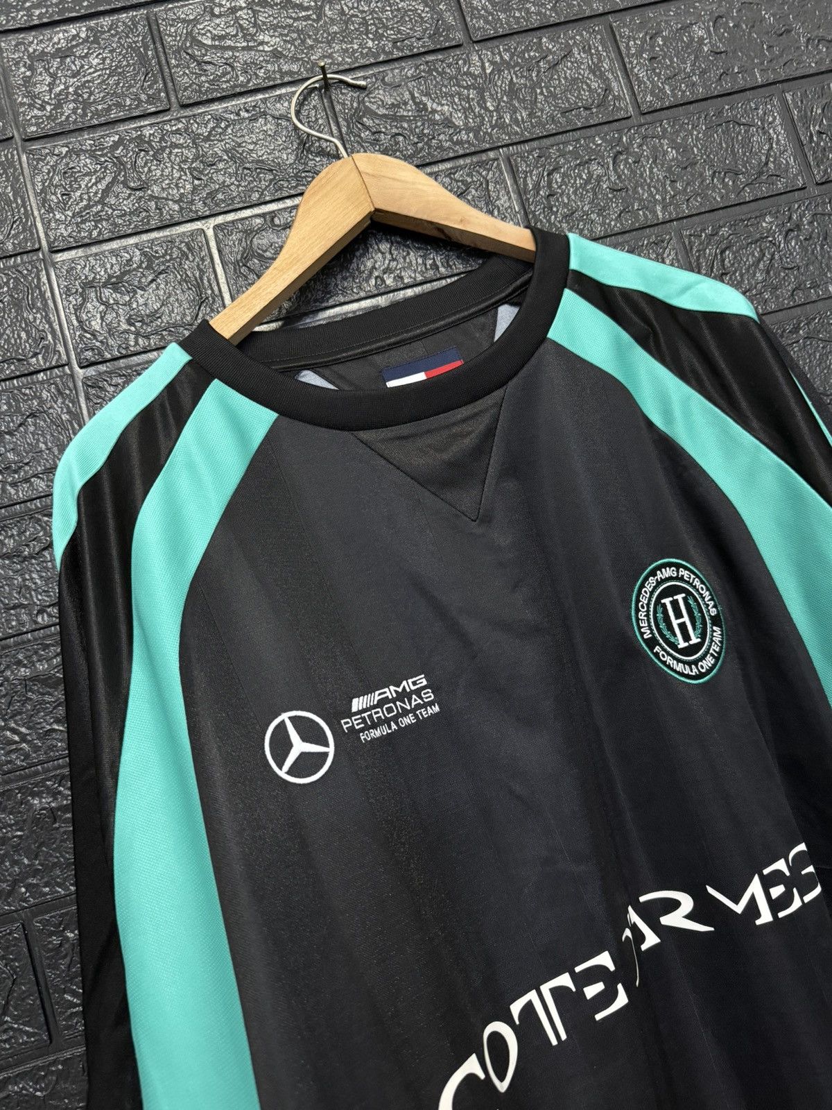 Tommy Hilfiger Tommy Hilfiger x F1 Mercedes “ Russel “ Jersey Size US XL / EU 56 / 4 - 3 Thumbnail