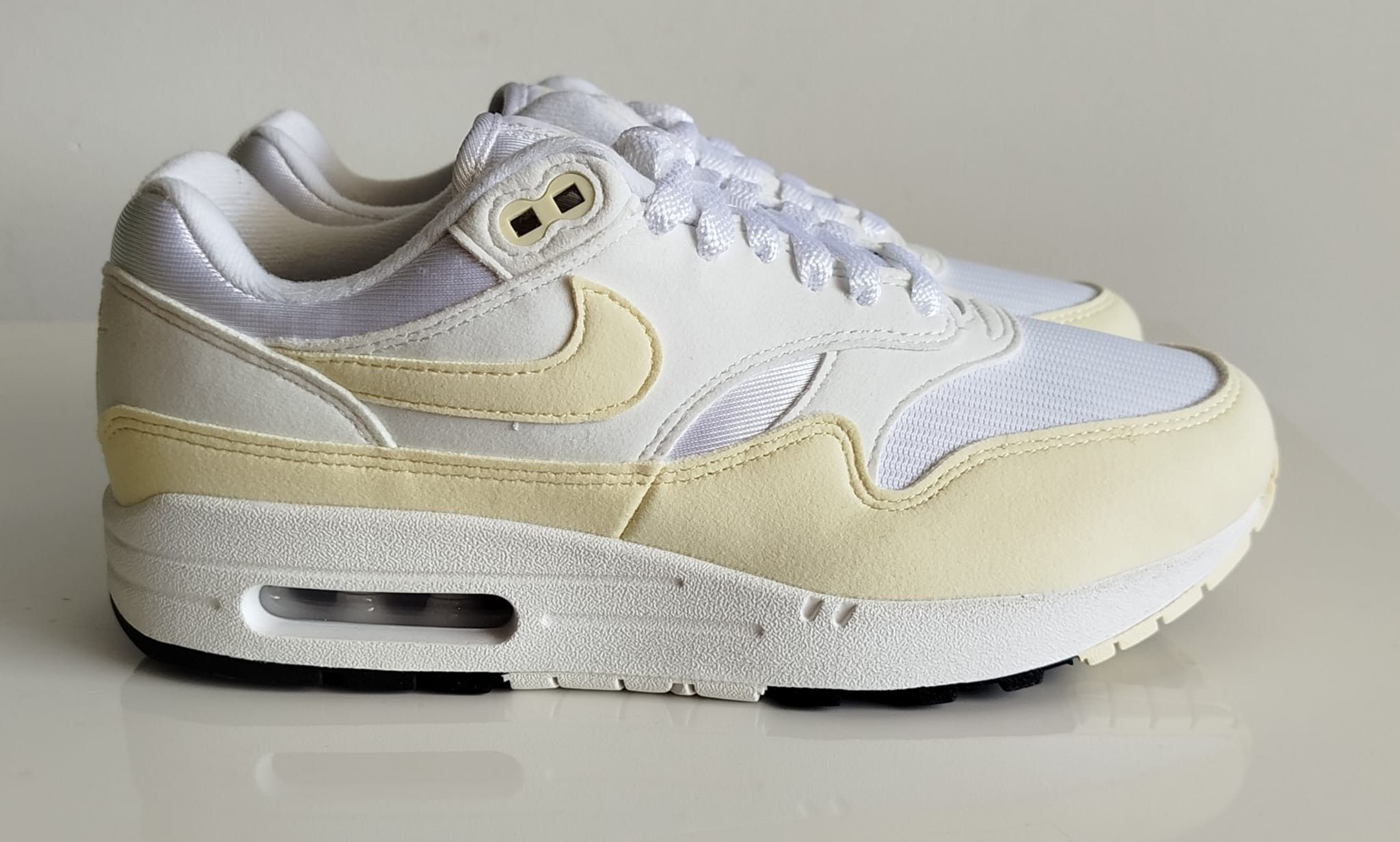 Nike Nike Air Max 1 White Alabaster Size US 7.5 / IT 37.5 - 1 Thumbnail