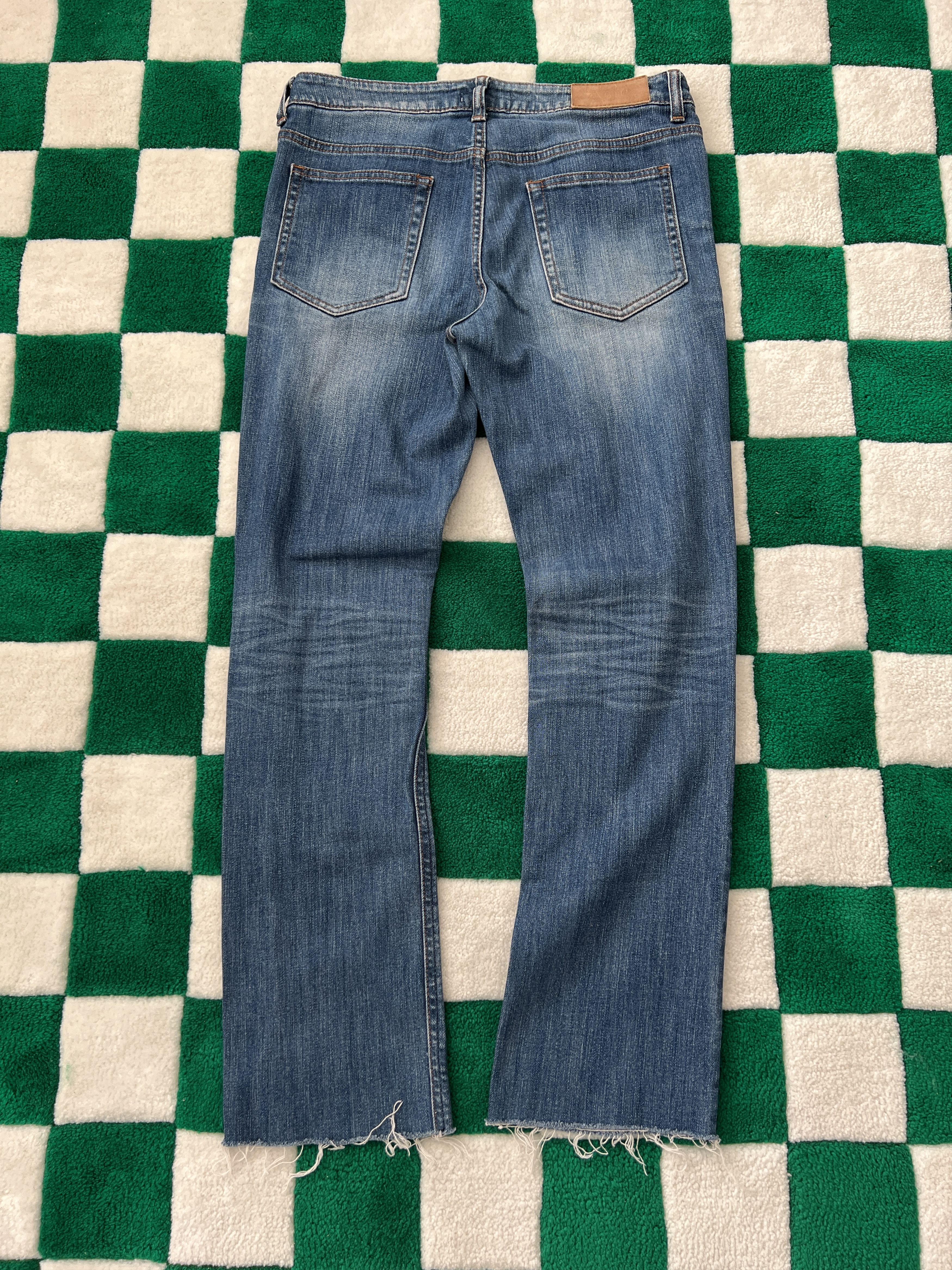 Acne Studios Acne Studios Washed Blue Denim Jeans Size 30/32 Size US 30 / EU 46 - 2 Thumbnail